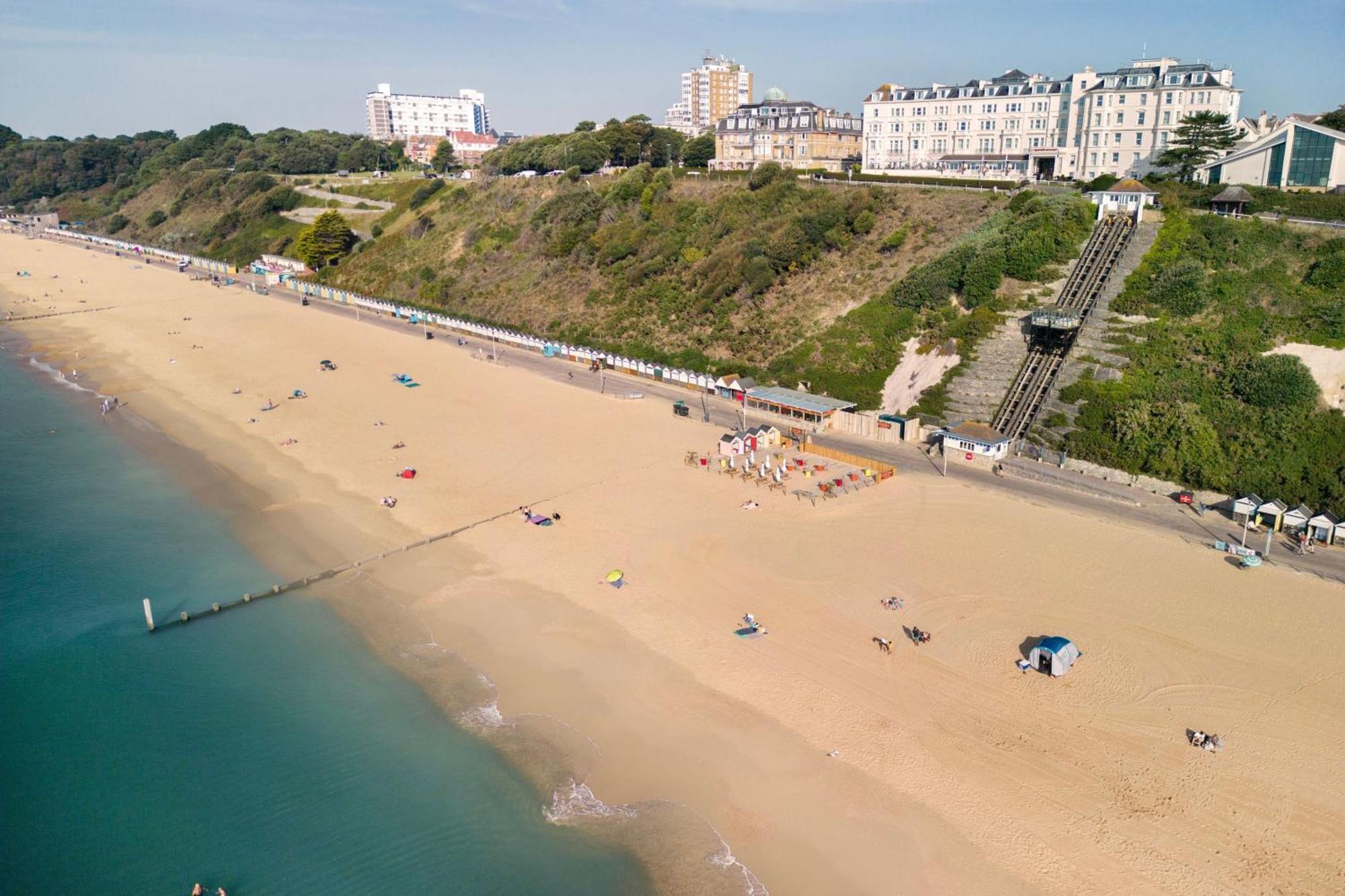 Bournemouth Highcliff Marriott Hotel Exterior photo