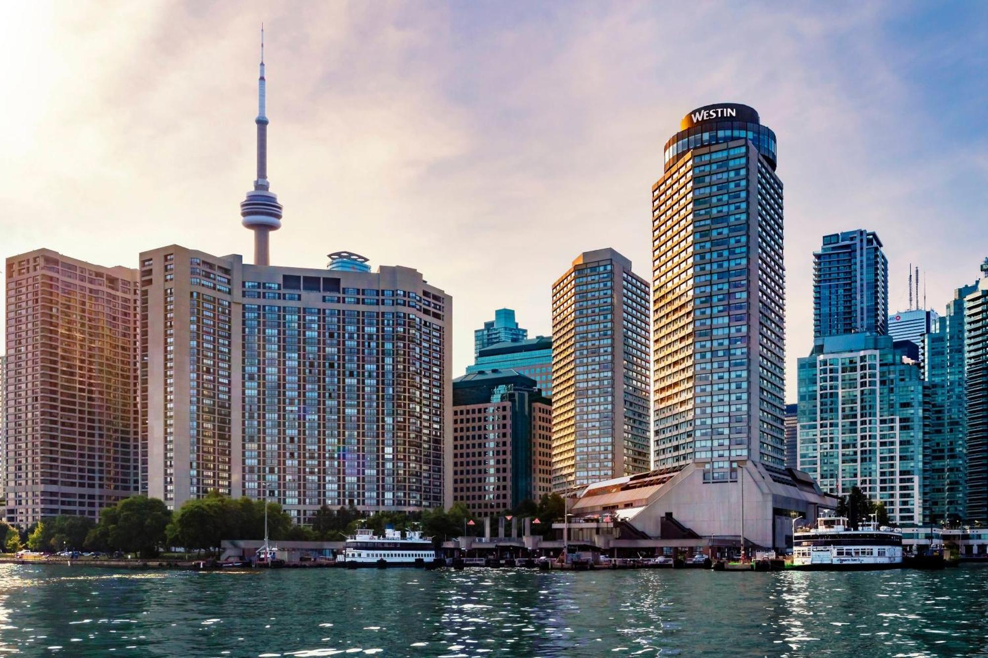 The Westin Harbour Castle, Toronto Hotel Exterior photo