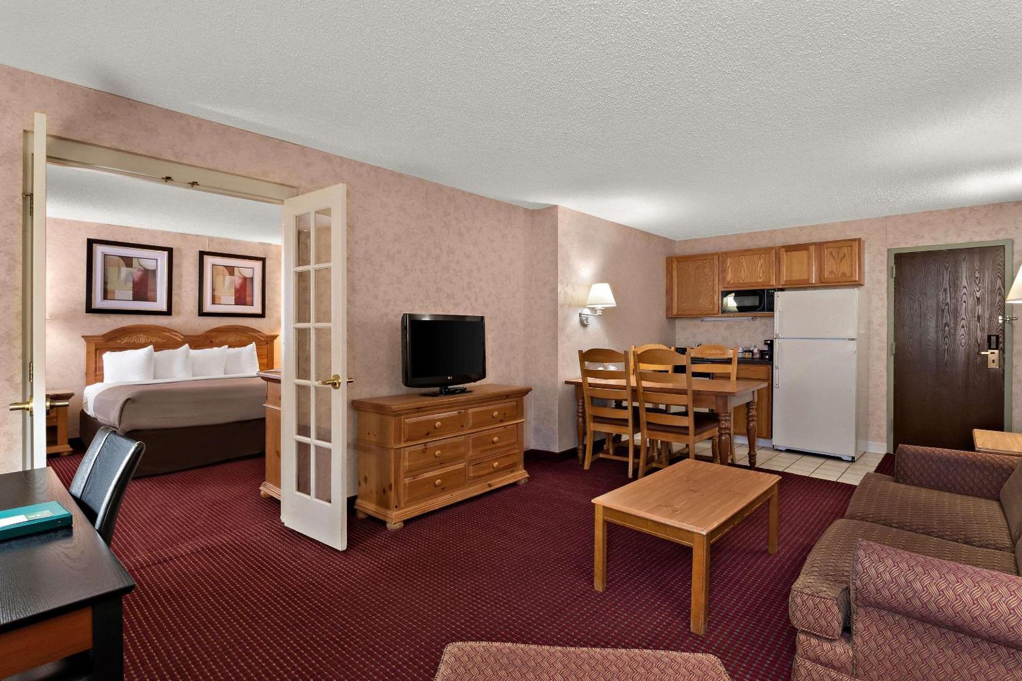 Quality Inn & Suites Craig Exterior photo
