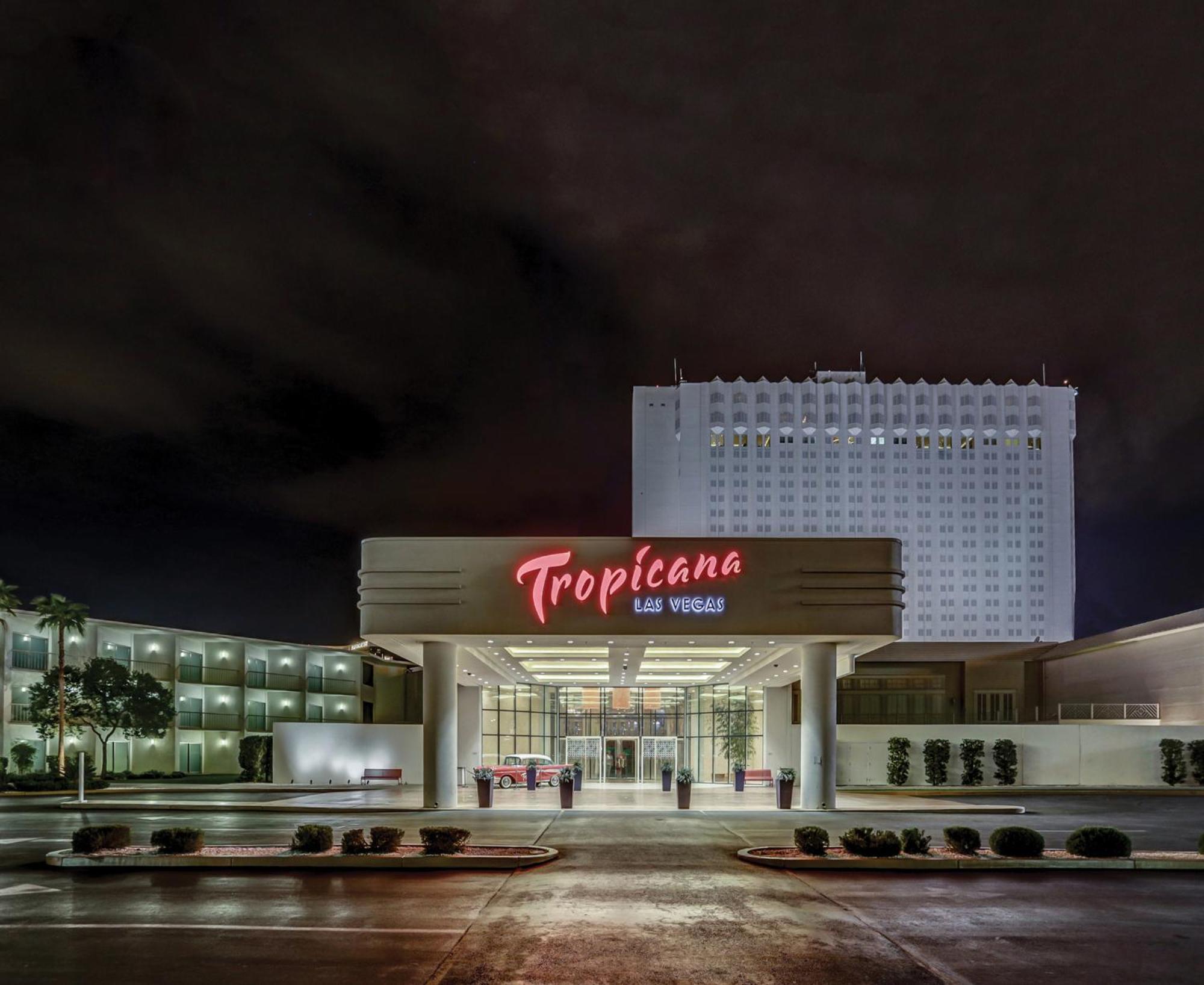 Tropicana Las Vegas A Doubletree By Hilton Resort & Casino - Free Parking Exterior photo