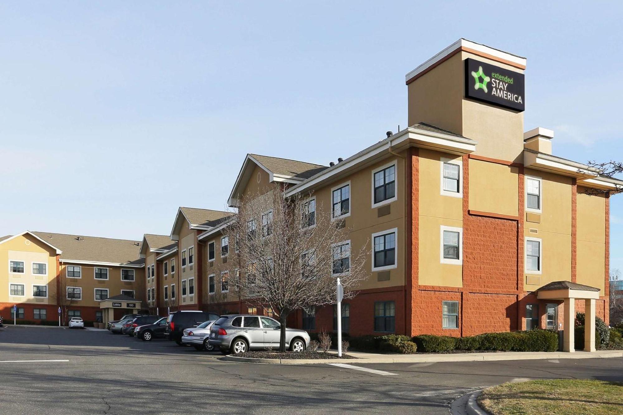 Extended Stay America Suites - Long Island - Melville Exterior photo