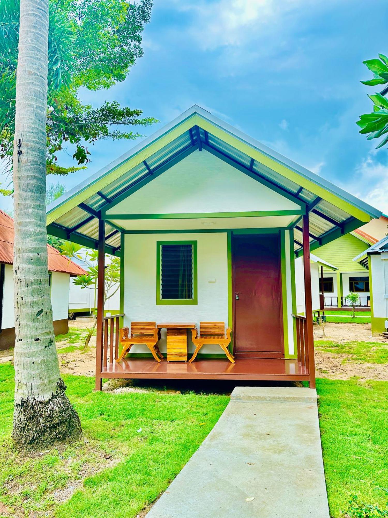 Lanta L.D. Beach Bungalow Koh Lanta Exterior photo