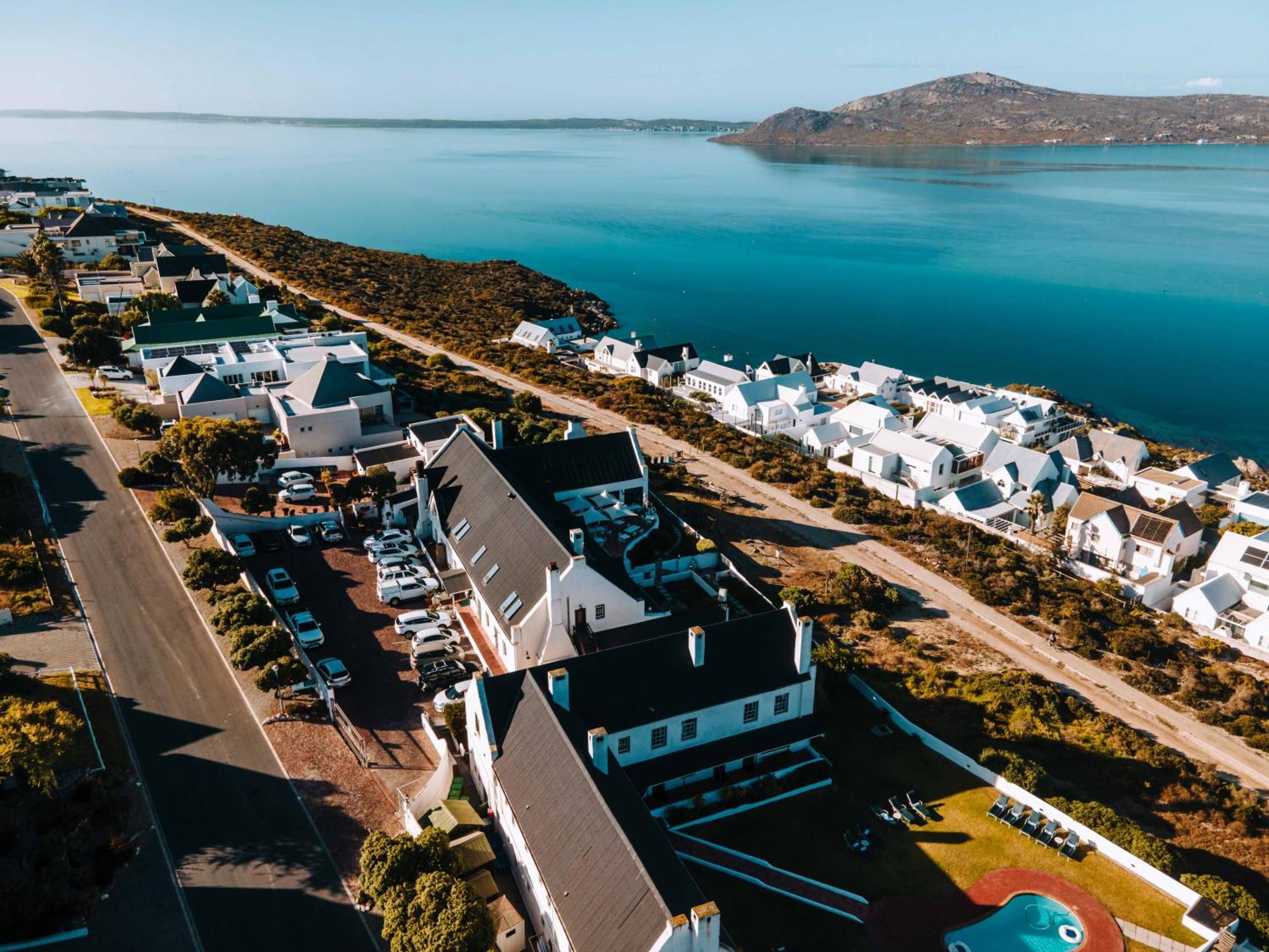 Adventure Pad'S By The Farmhouse Hotel Langebaan Exterior photo