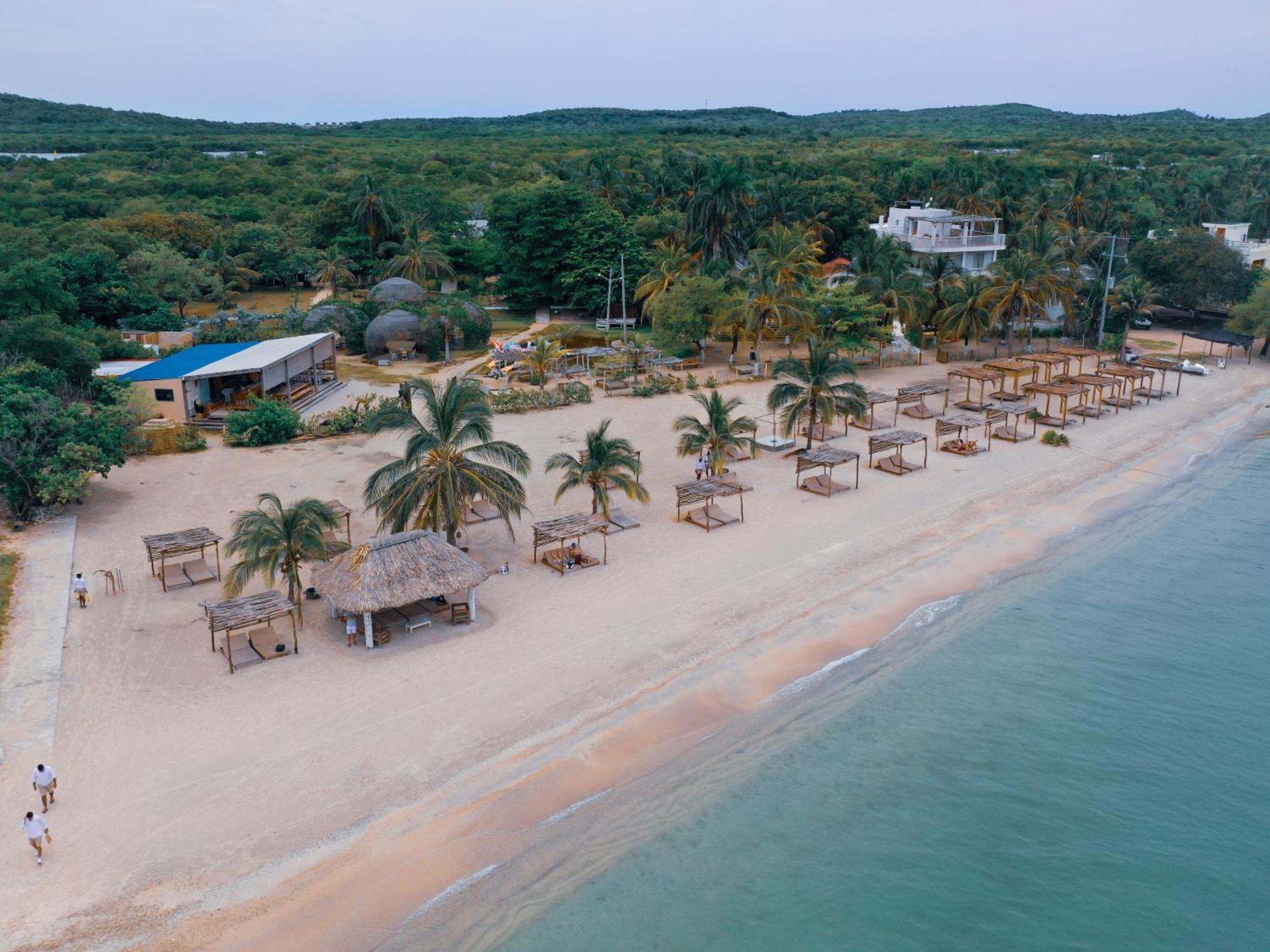 Hotel Fenix Beach Cartagena Playa de Punta Arena Exterior photo