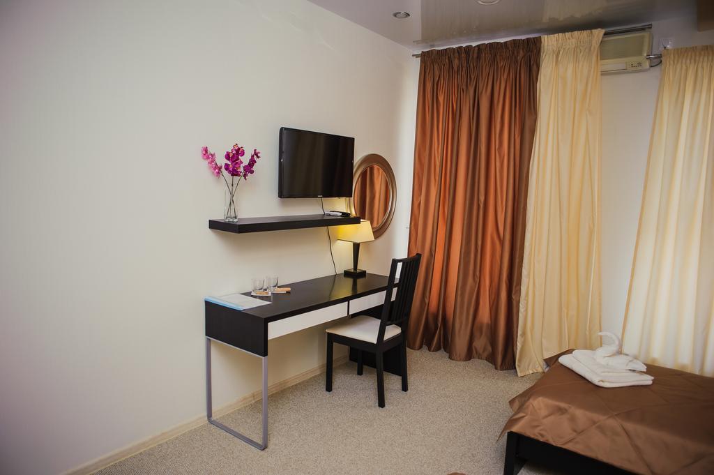 Apelsin Hotel Volgograd Room photo