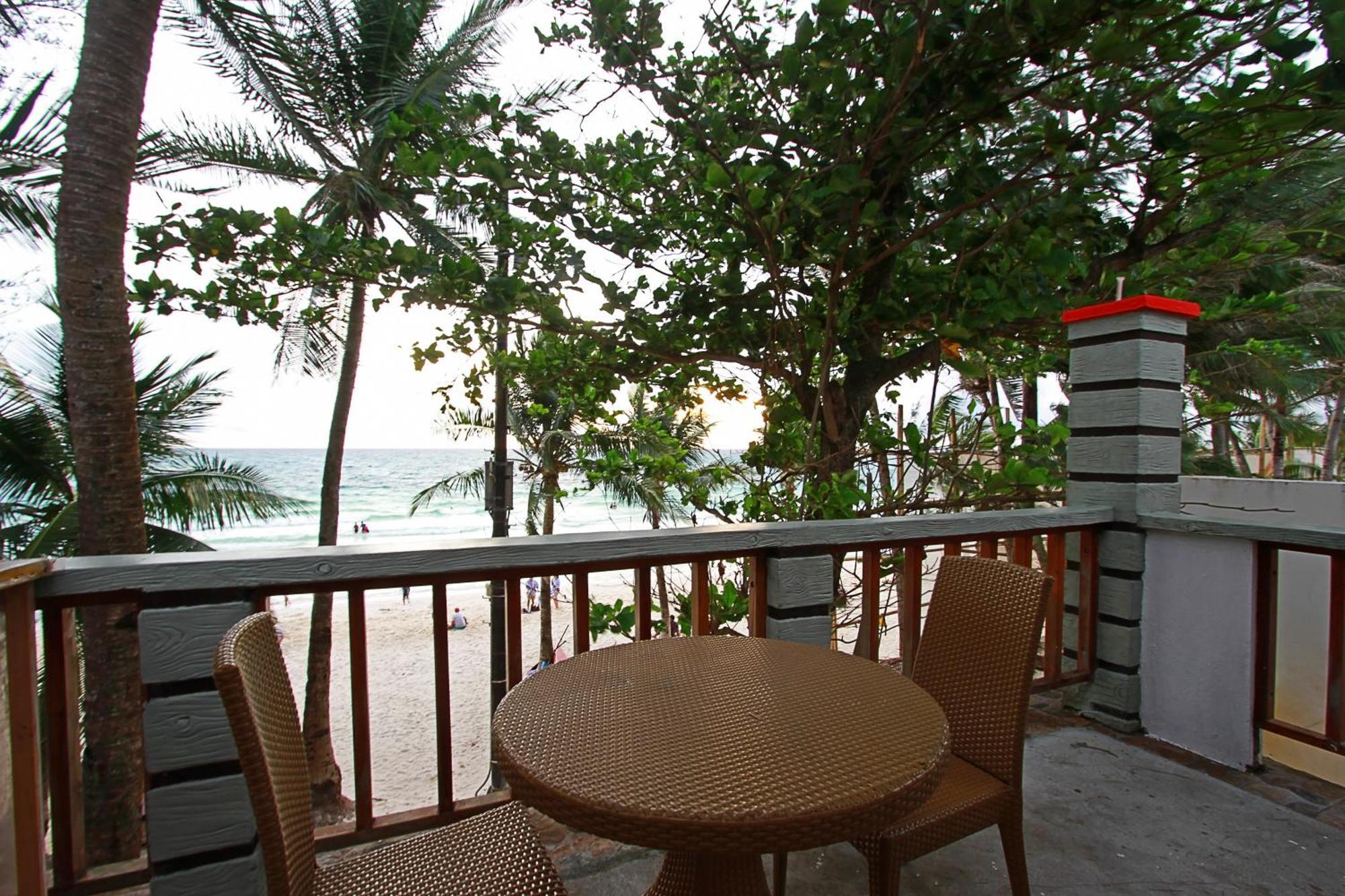 Nigi Nigi Too Beach Resort Balabag  Exterior photo