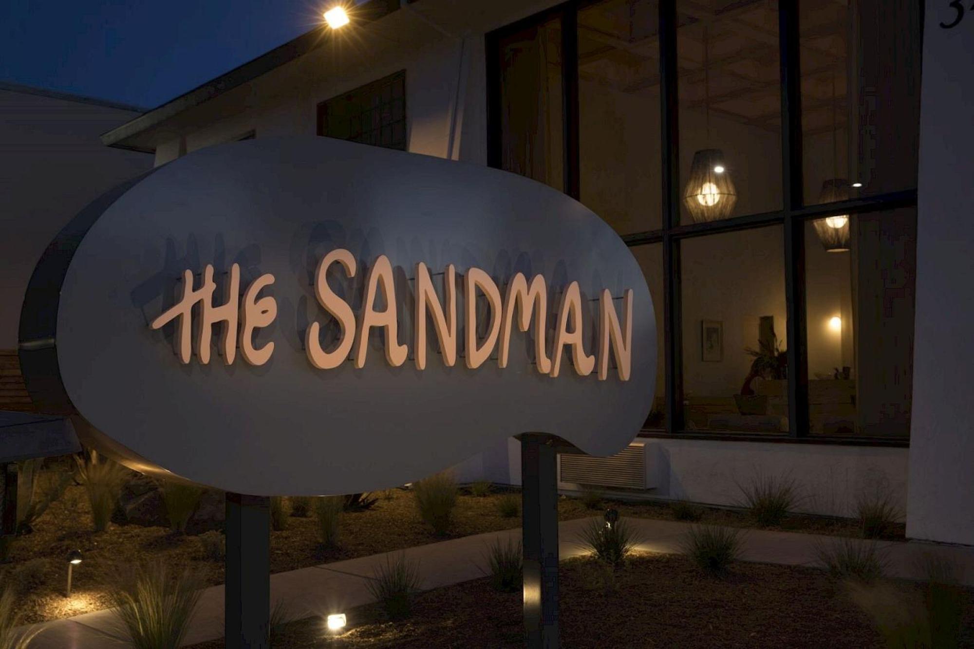 Sandman Hotel Santa Rosa Exterior photo