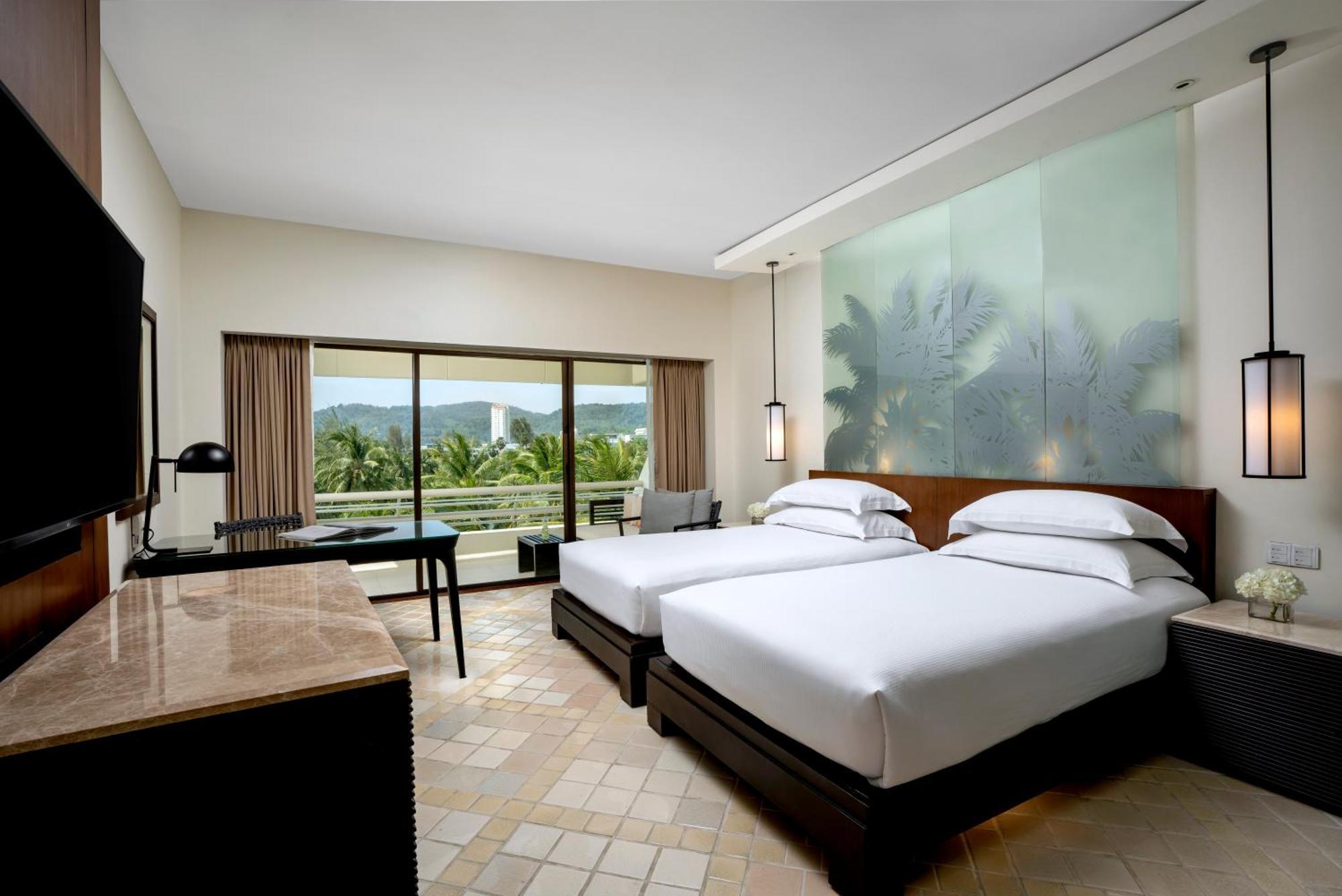 Pullman Phuket Karon Beach Resort Exterior photo