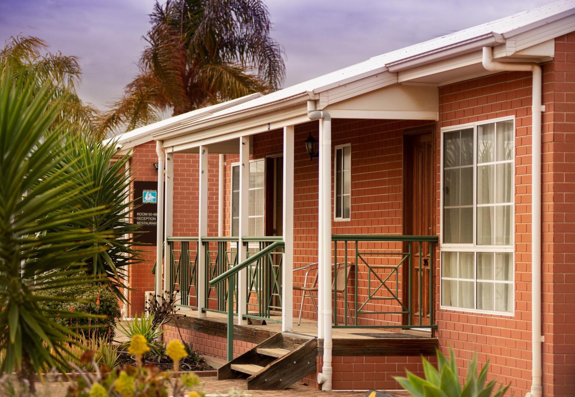 Breakfree Port Pirie Motel Exterior photo