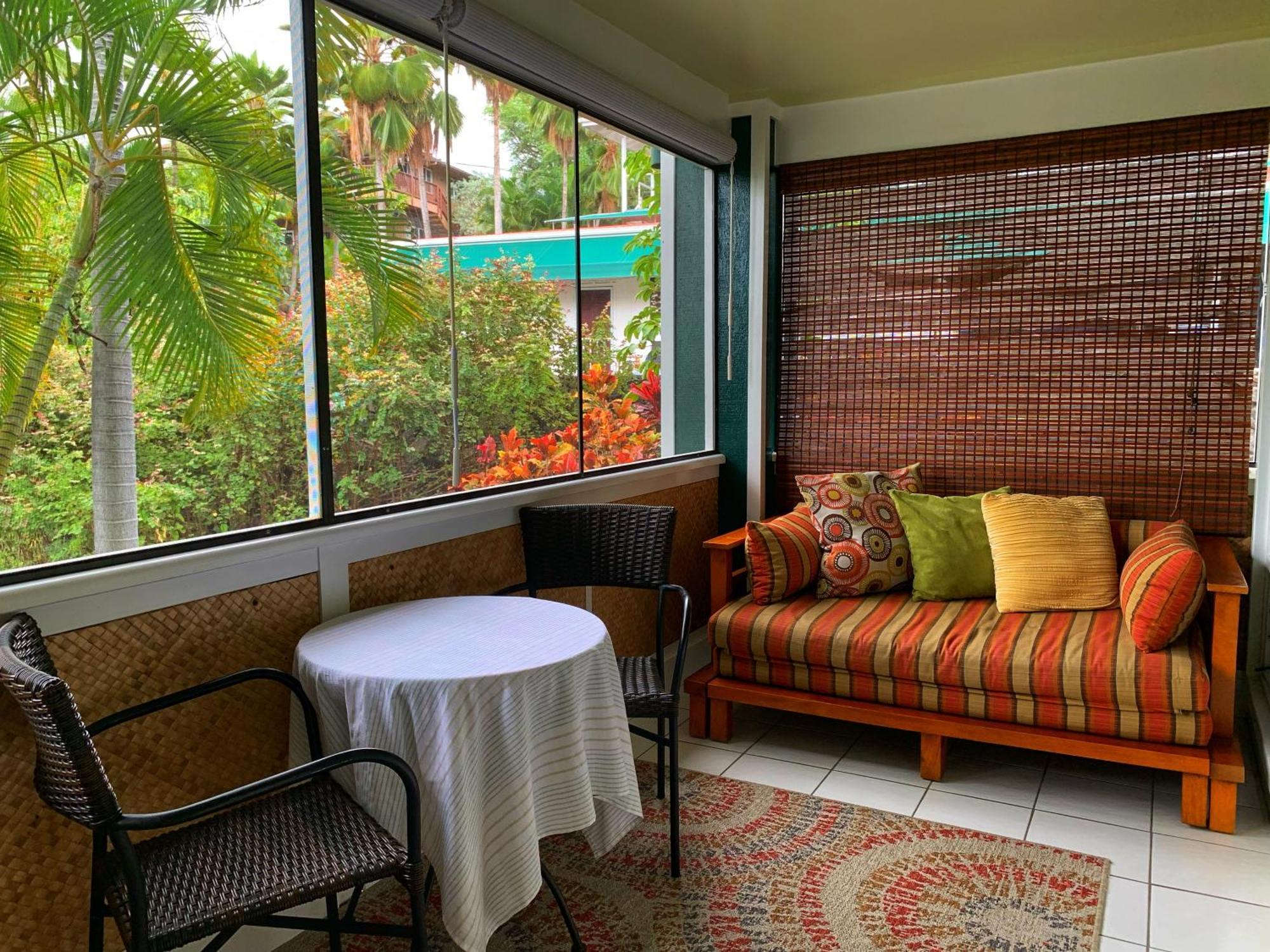 Big Island Retreat Hotel Kailua-Kona Exterior photo