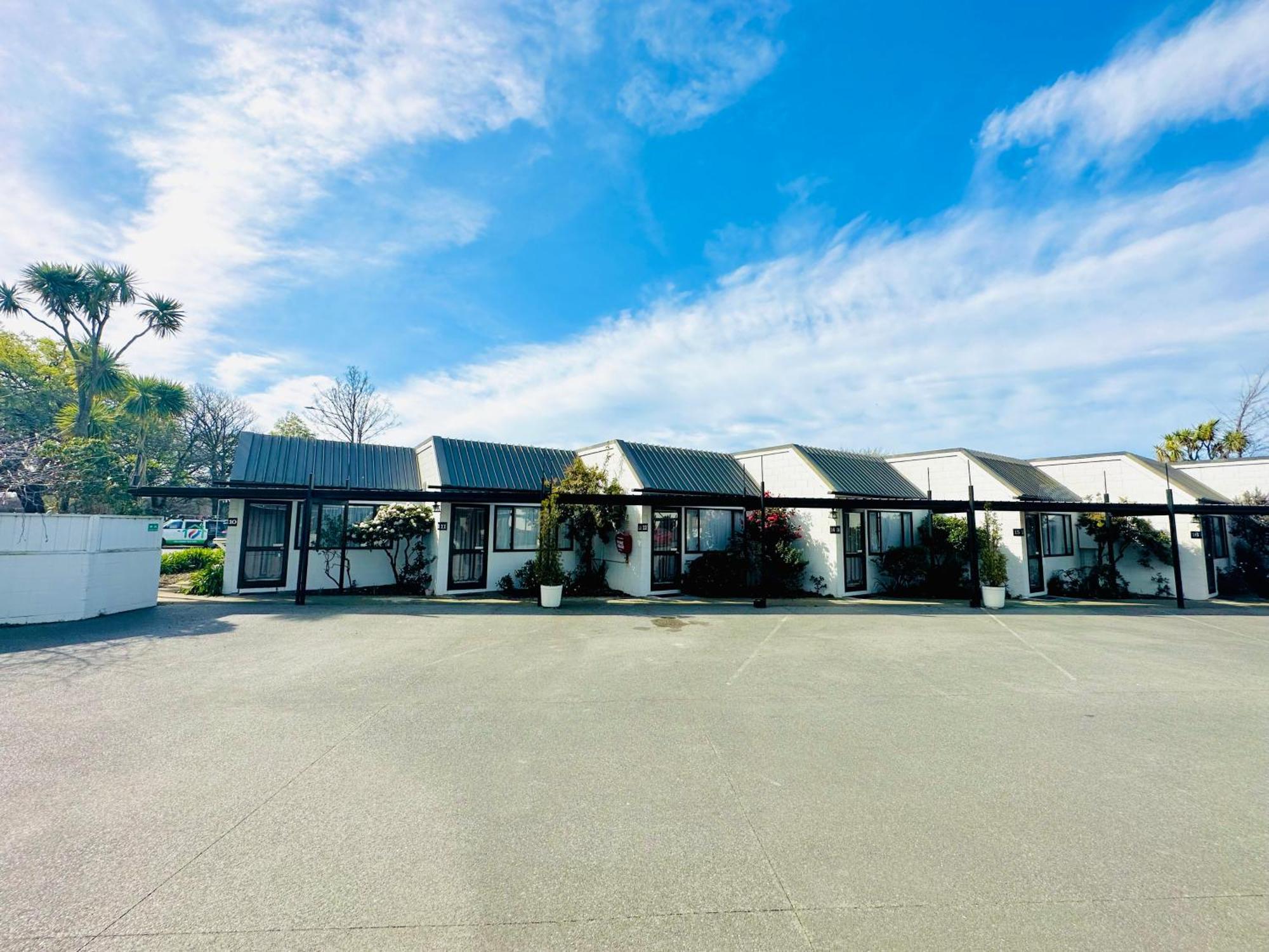 Gothic Heights Motel Christchurch Exterior photo