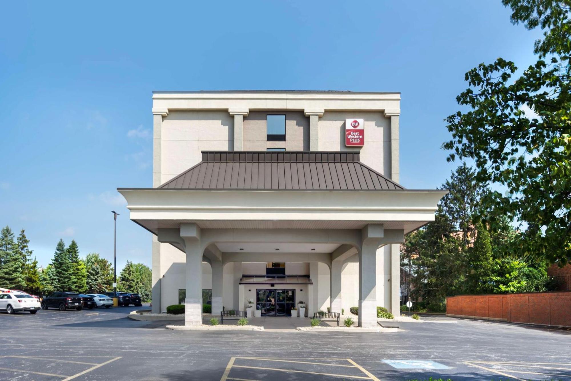 Best Western Plus Chicagoland - Countryside Exterior photo