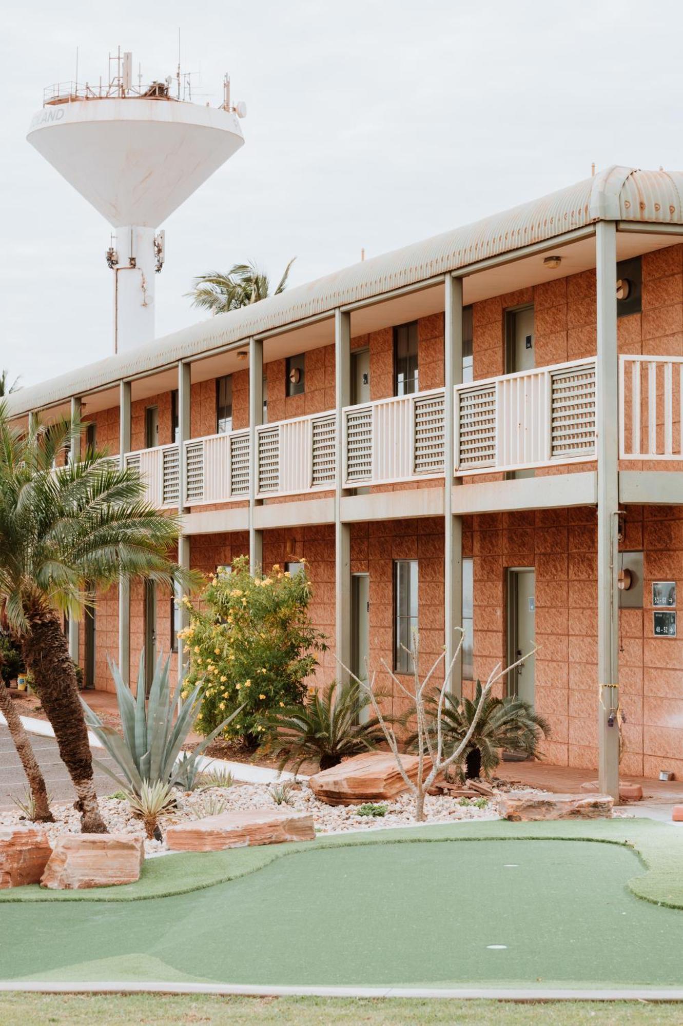 Hedland Hotel Port Hedland Exterior photo