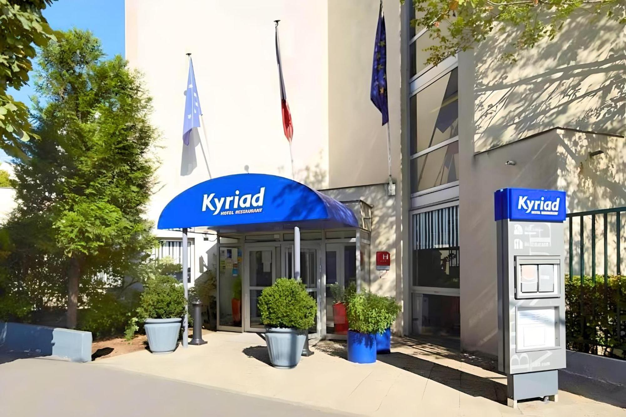 Kyriad Paris Saint Ouen Exterior photo