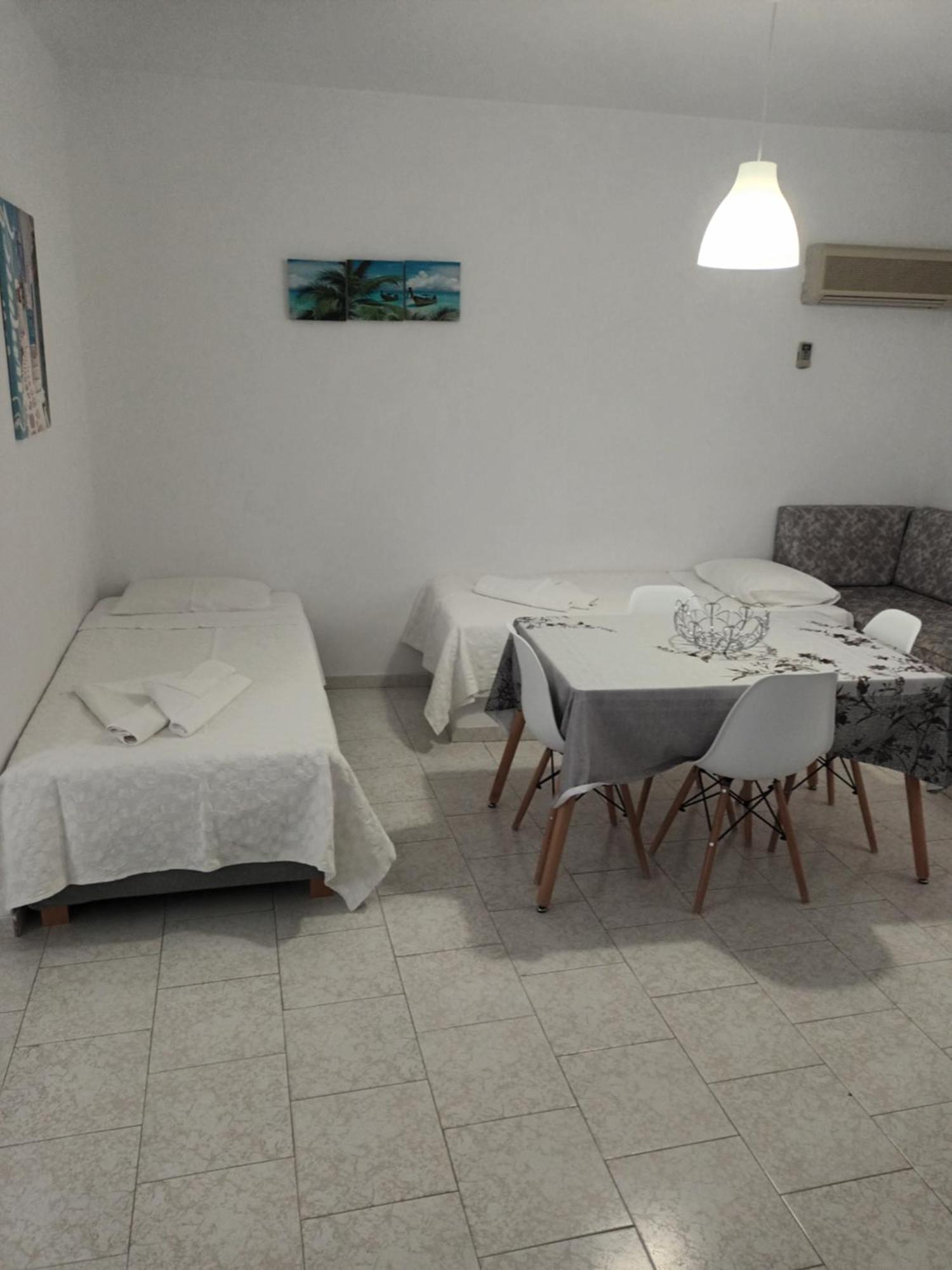 Holidays In Paros Aliki  Exterior photo