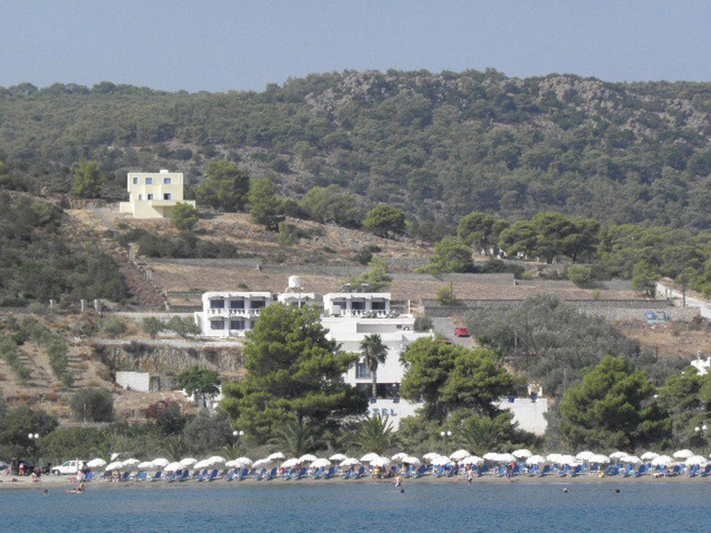 Hotel Blue Fountain Agia Marina  Exterior photo