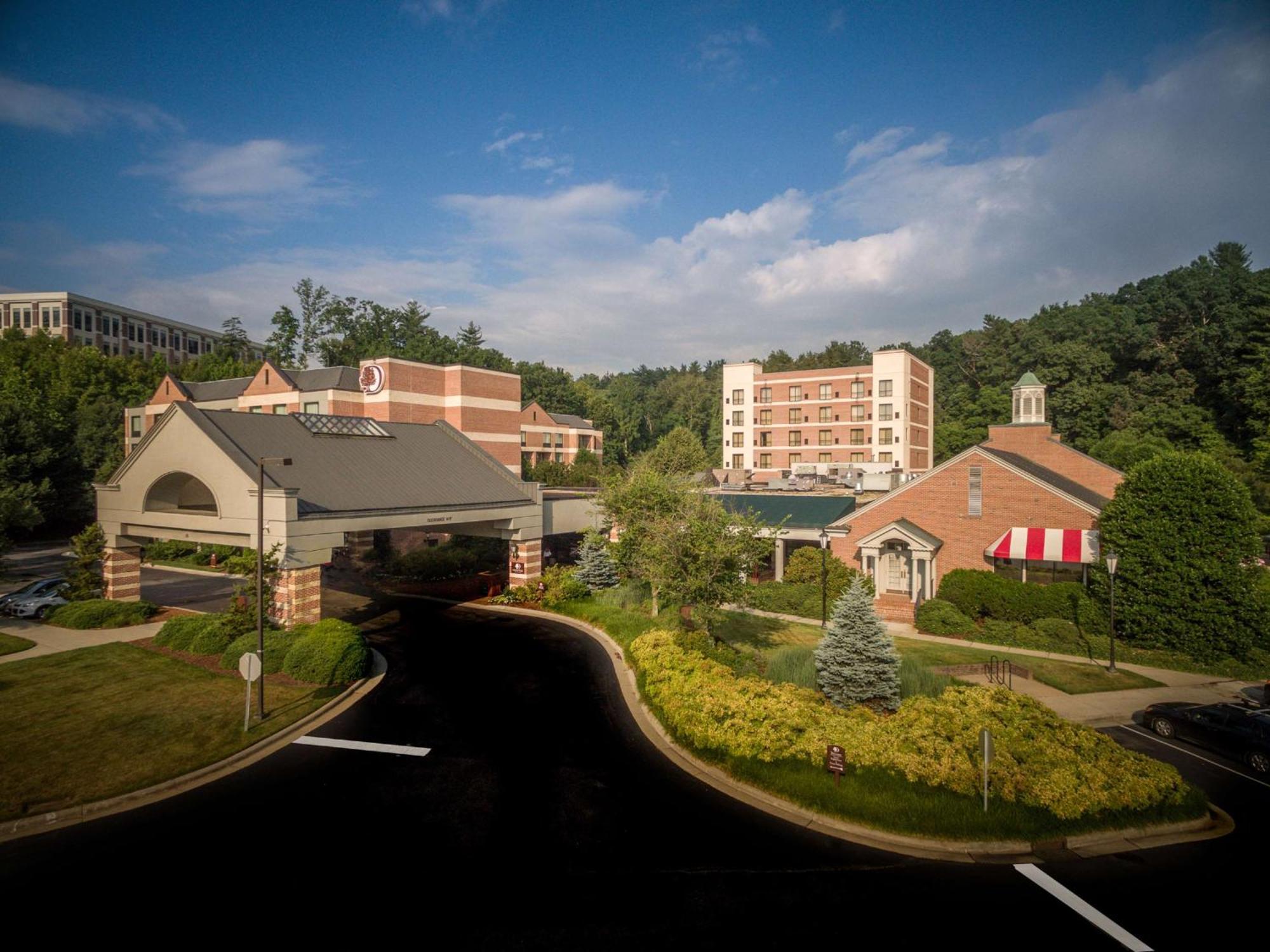 Doubletree By Hilton Biltmore/Asheville Exterior photo