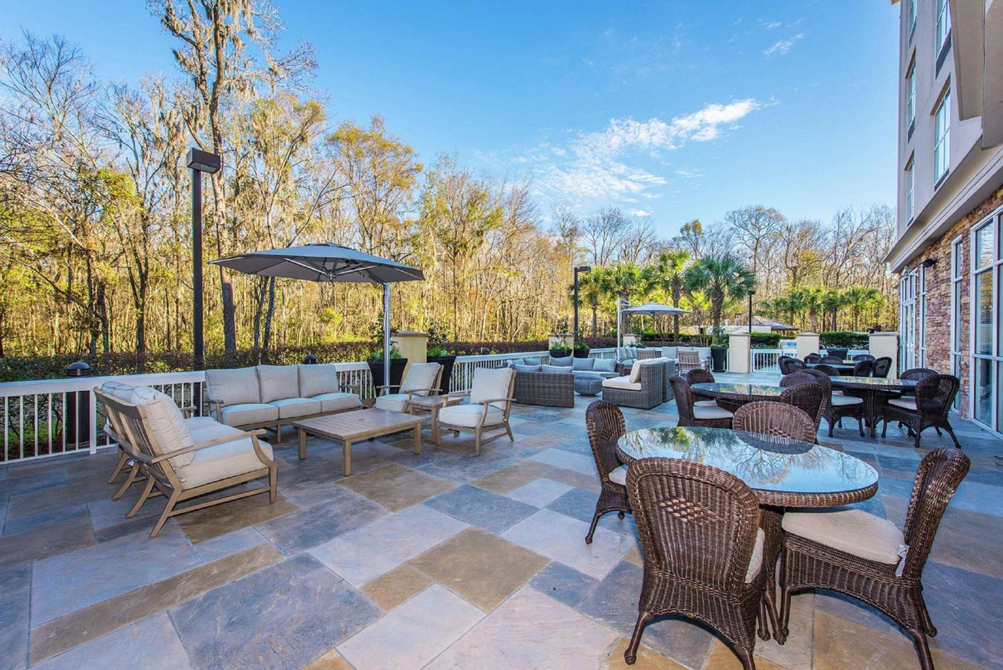 Doubletree By Hilton North Charleston - Convention Center Hotel Exterior photo