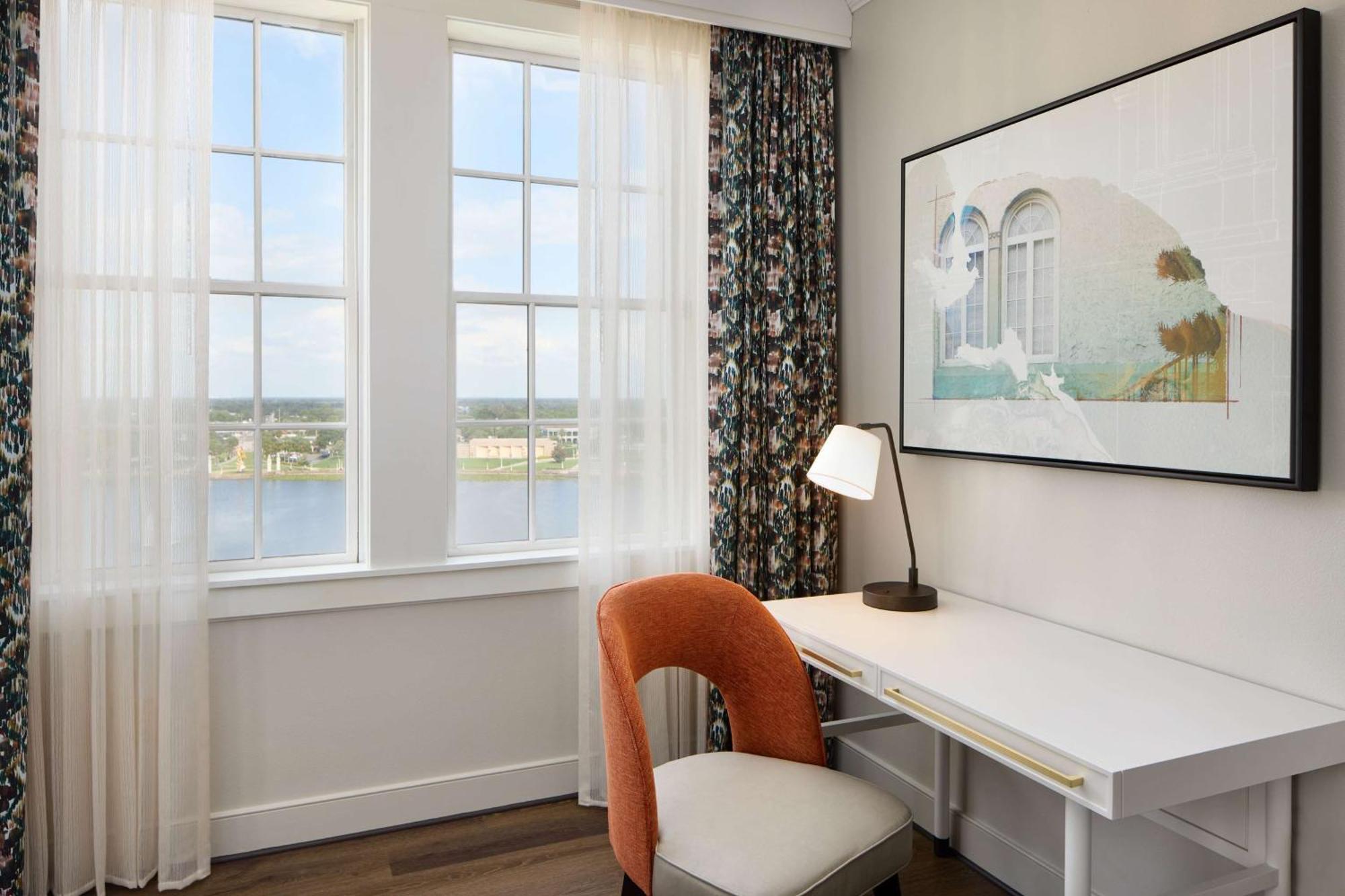 The Terrace Hotel Lakeland, Tapestry Collection By Hilton Exterior photo