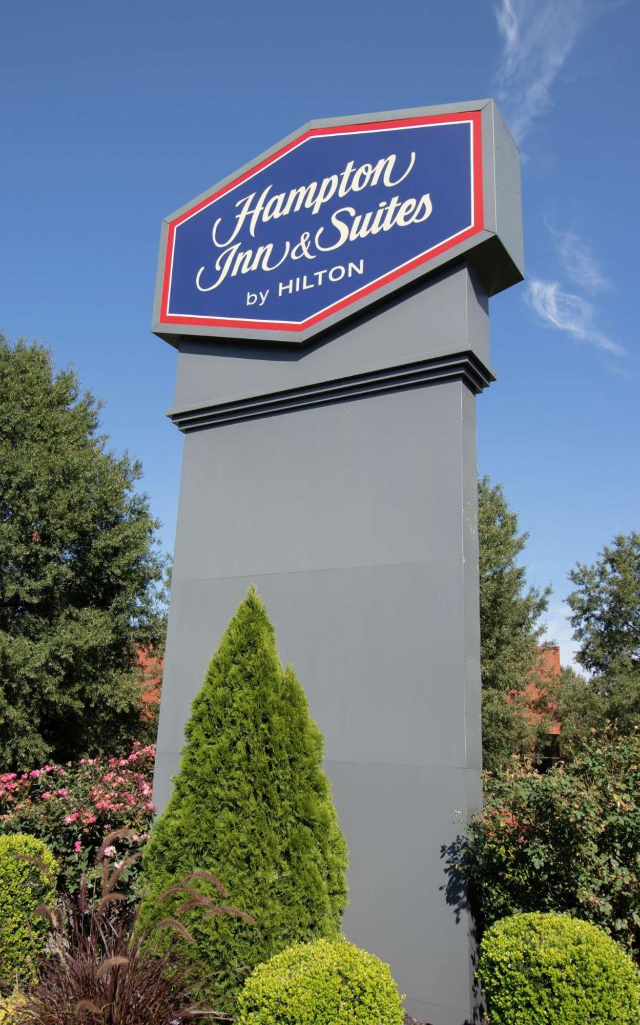 Hampton Inn & Suites Richmond/Virginia Center Exterior photo