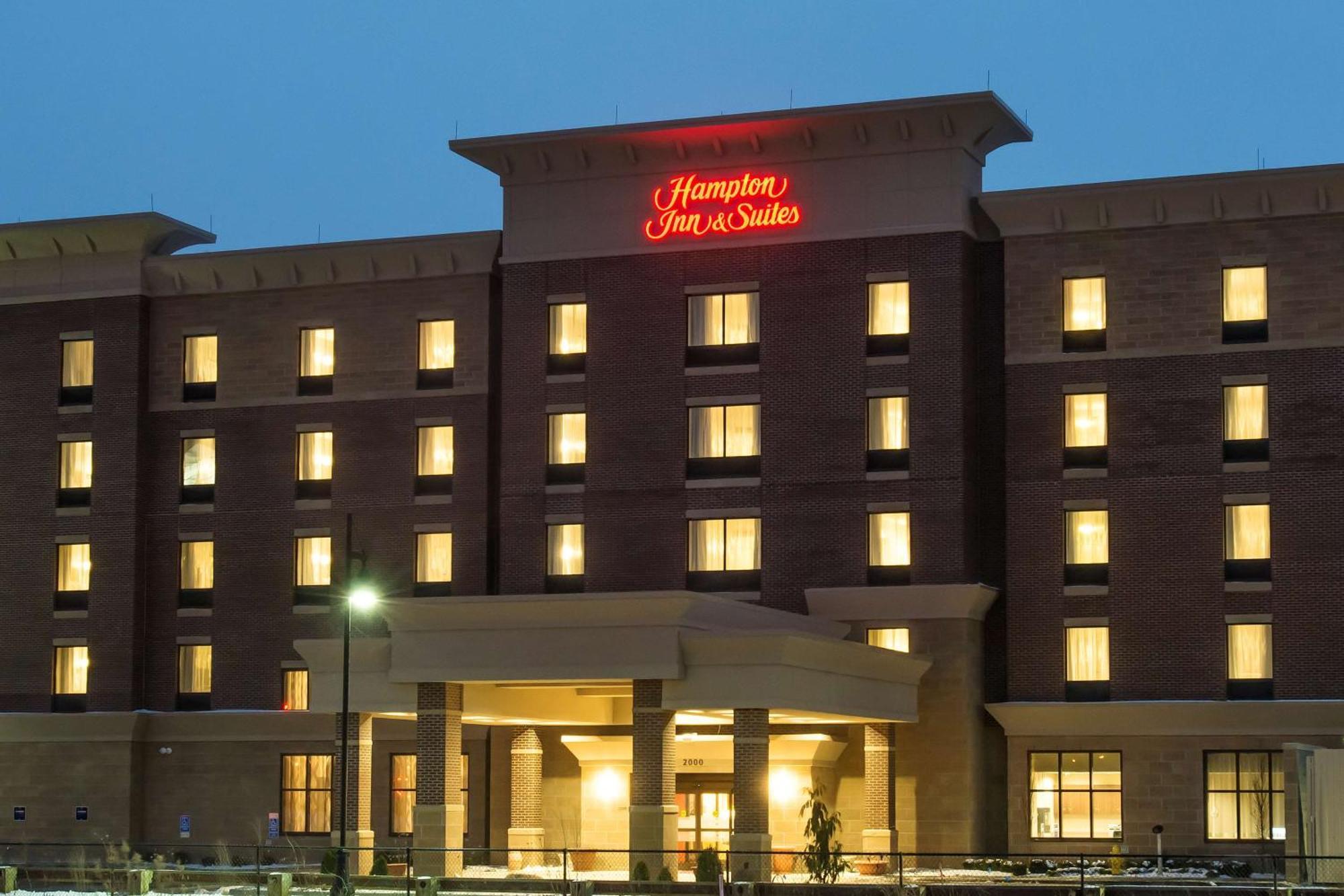 Hampton Inn & Suites - Cincinnati/Kenwood, Oh Silverton Exterior photo
