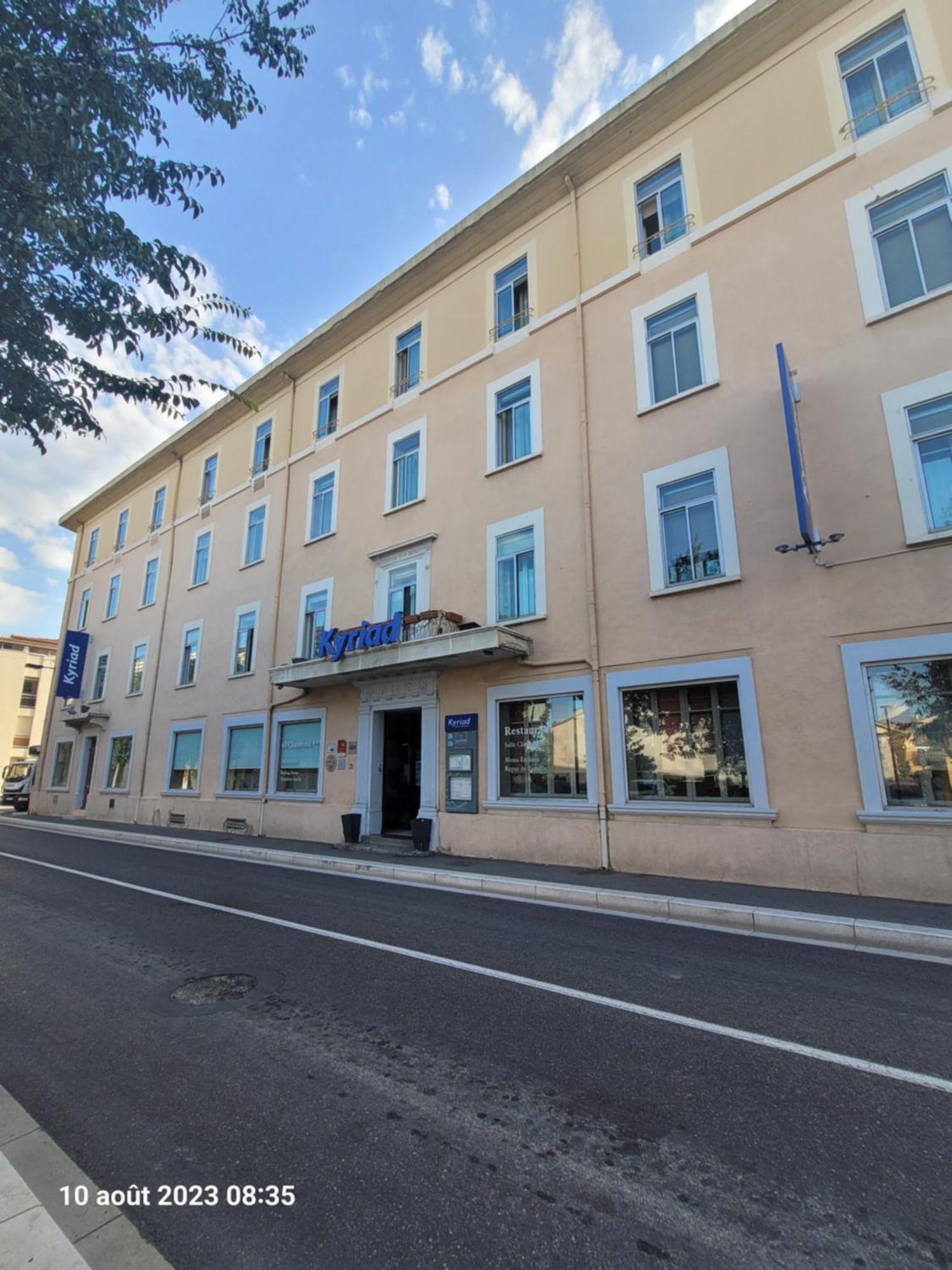 Hotel Kyriad Orange Centre Ville - A7-A9 - 3 Etoiles - Hotel Des Princes - Provence Alpes Cote D'Azur - France Exterior photo