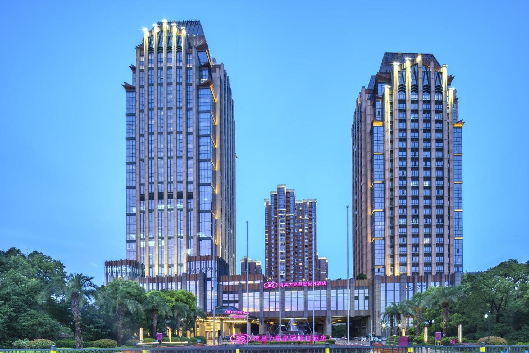 Crowne Plaza Nanchang Riverside, An Ihg Hotel Exterior photo