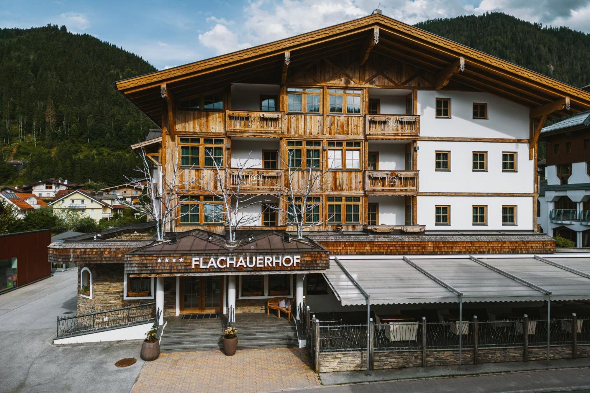 Alpine Wellness Hotel Flachauerhof Exterior photo