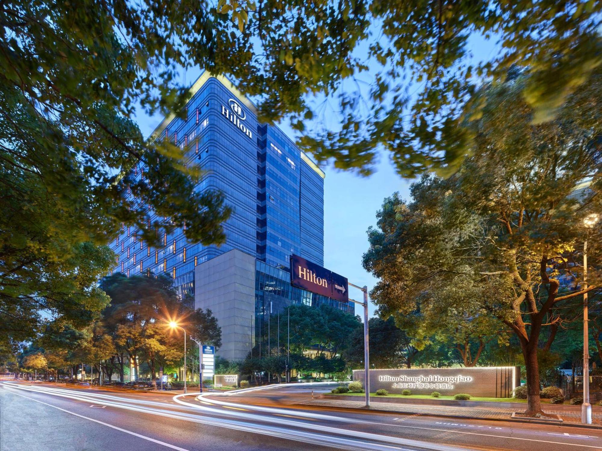 Hilton Shanghai Hongqiao Exterior photo