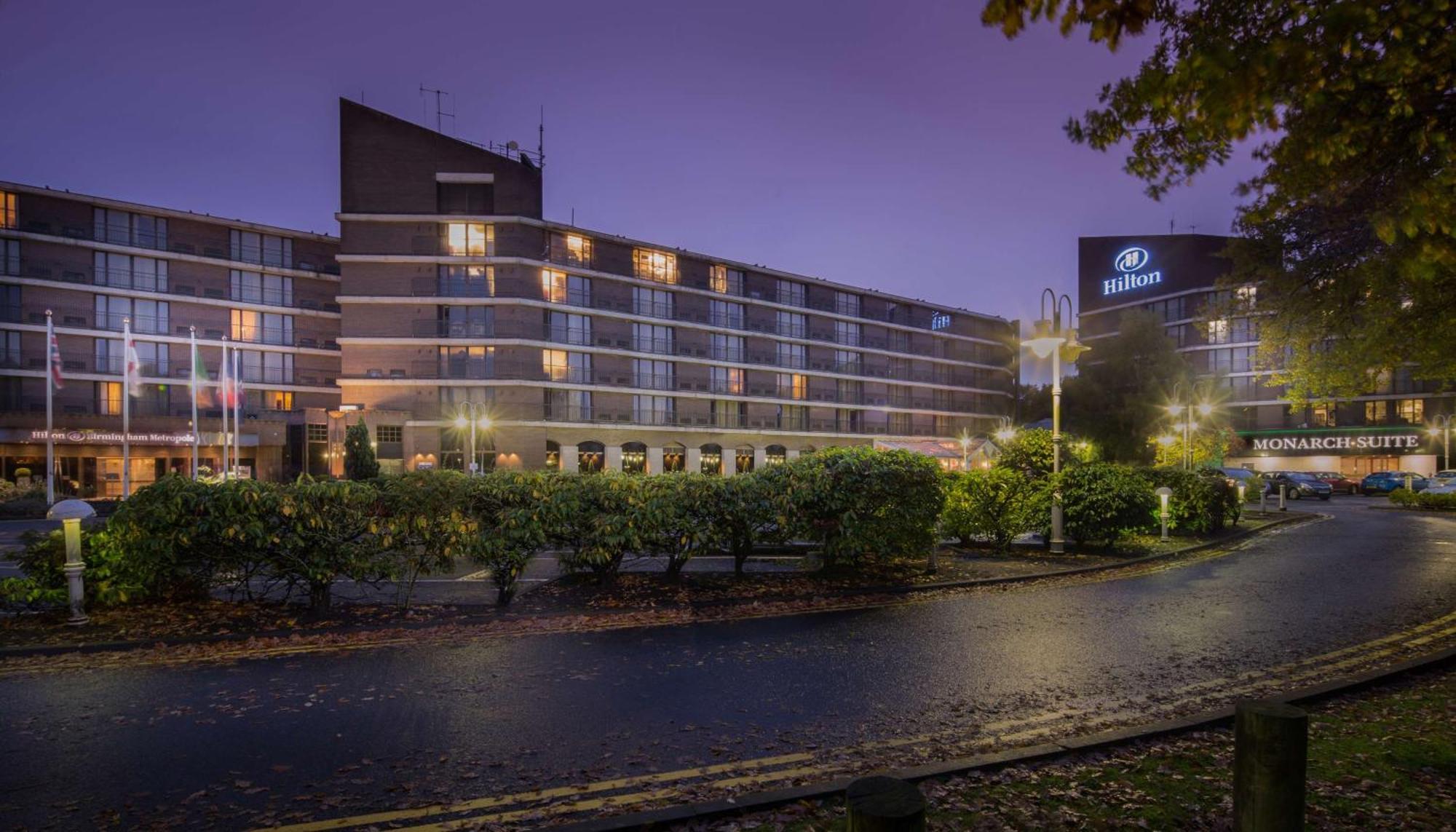 Hilton Birmingham Metropole Hotel Bickenhill Exterior photo