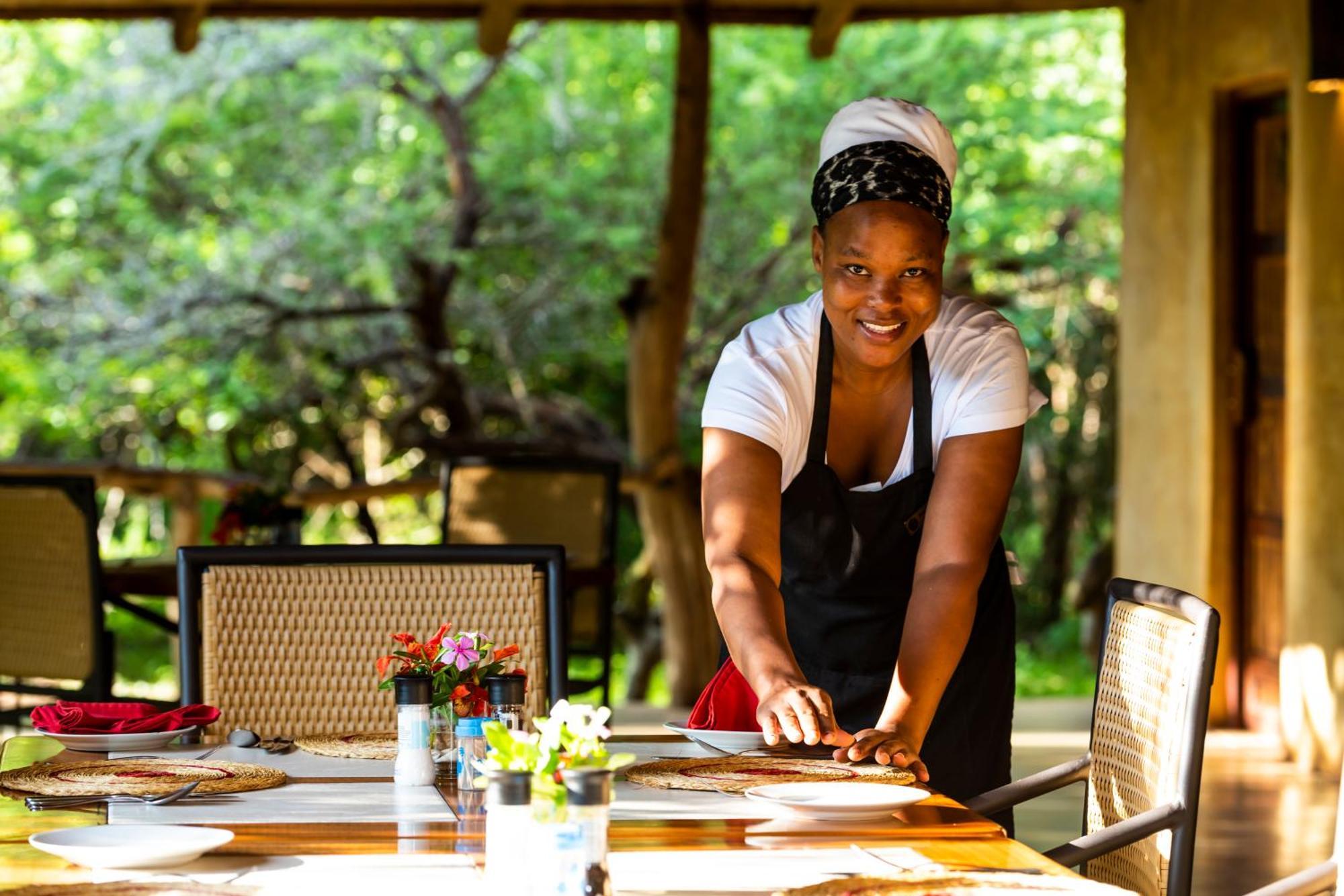 Leopard Walk Lodge Hluhluwe Exterior photo