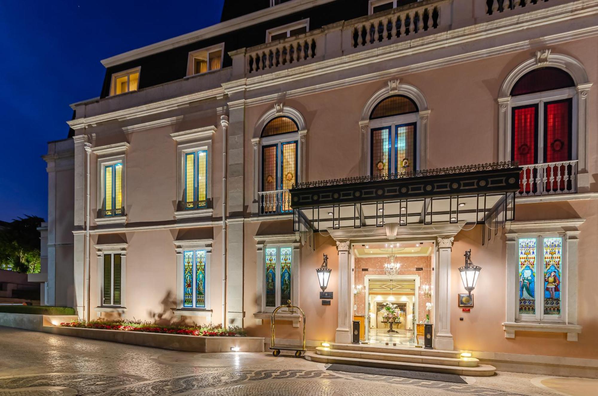 Olissippo Lapa Palace - The Leading Hotels Of The World Lisbon Exterior photo