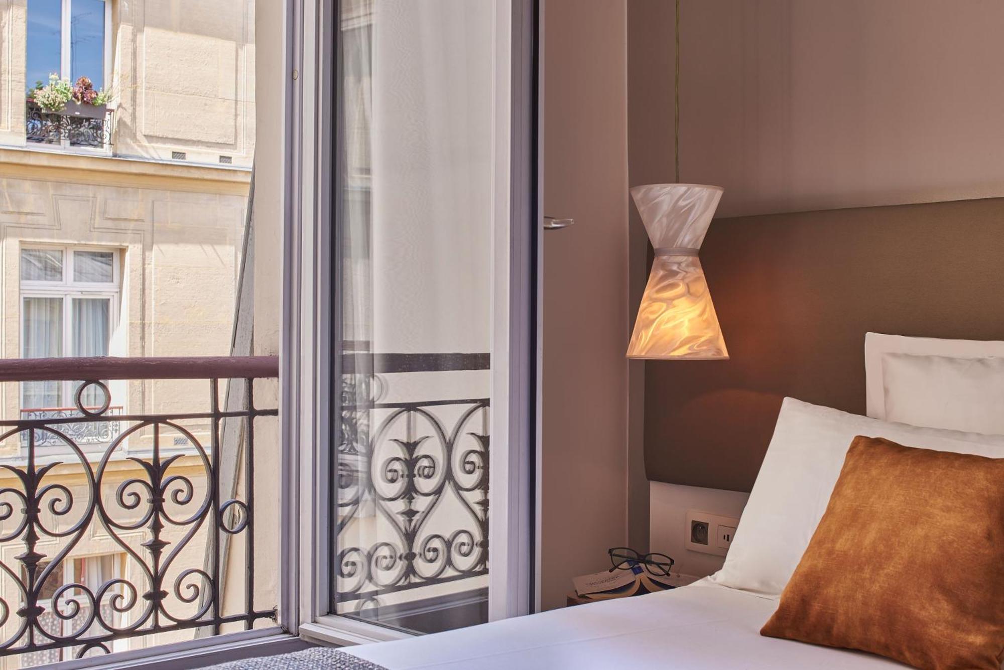 Hotel Magenta 38 By Happyculture Paris Exterior photo