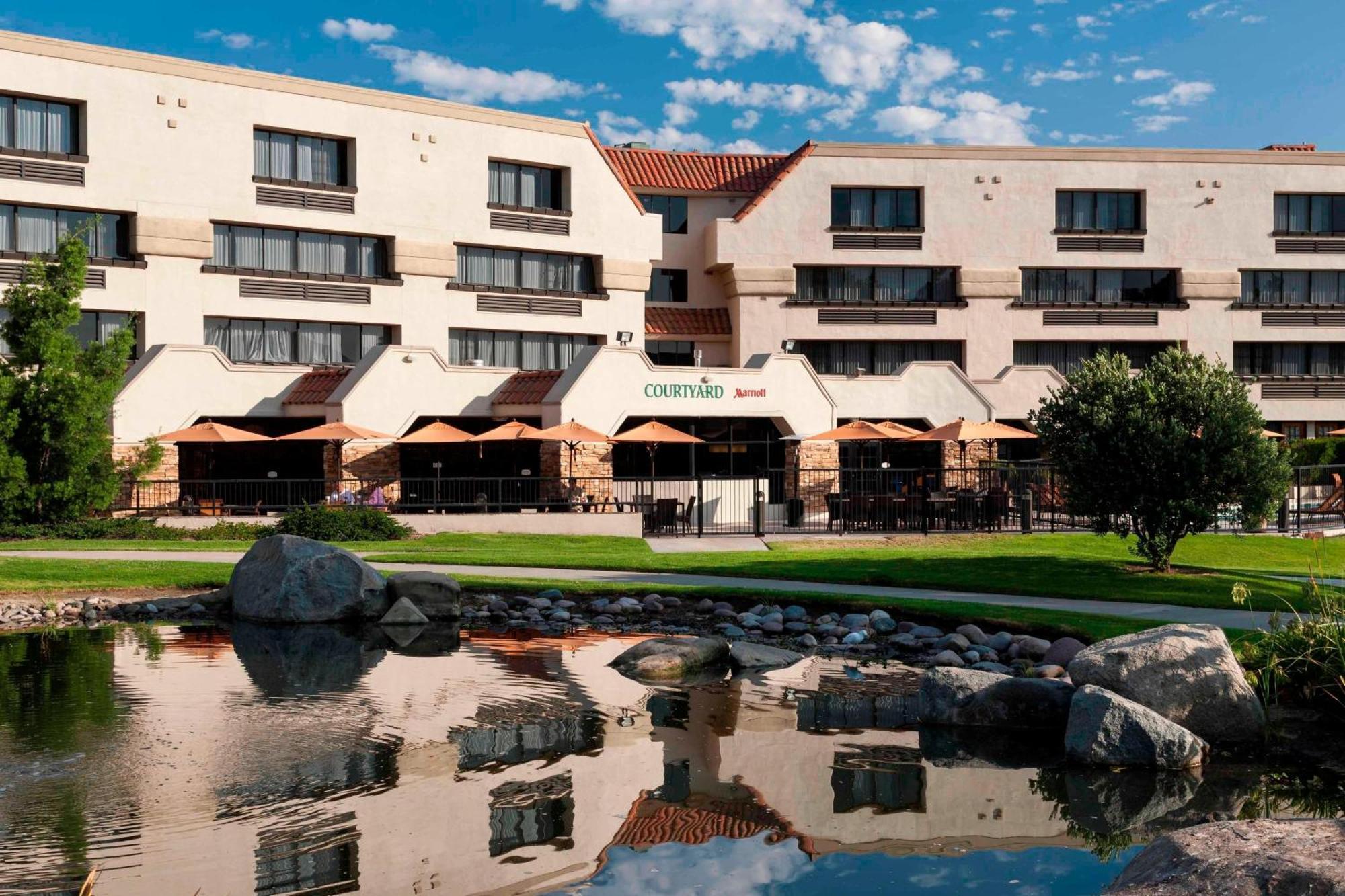 Courtyard By Marriott San Diego Rancho Bernardo Exterior photo