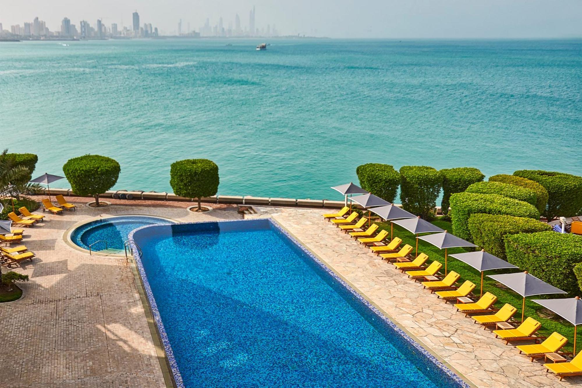Marina Hotel Kuwait City Exterior photo