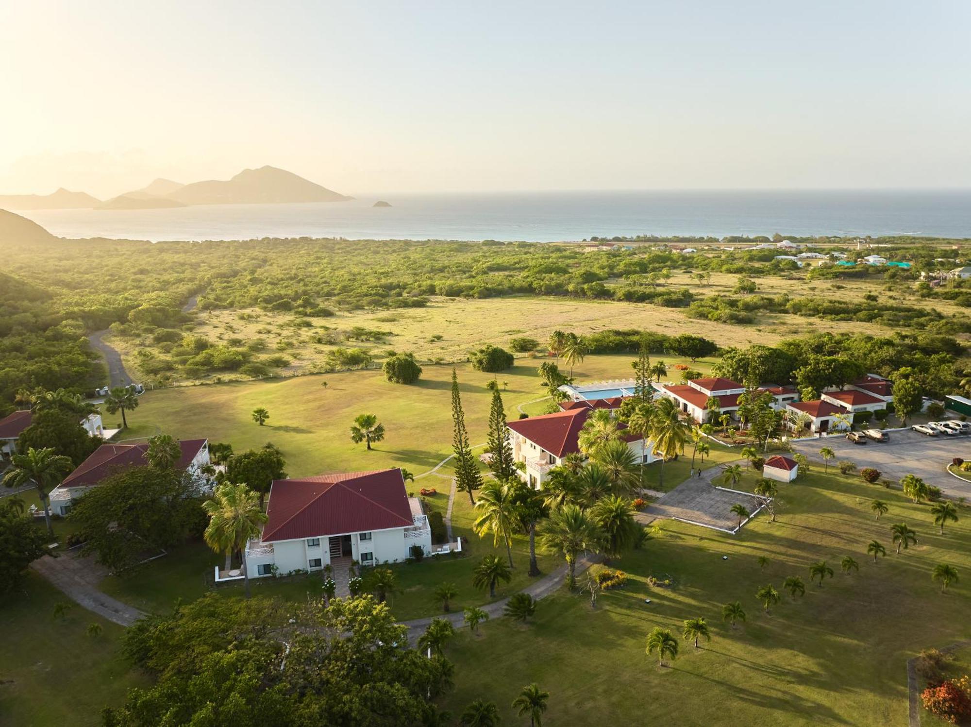 Mount Nevis Hotel Exterior photo