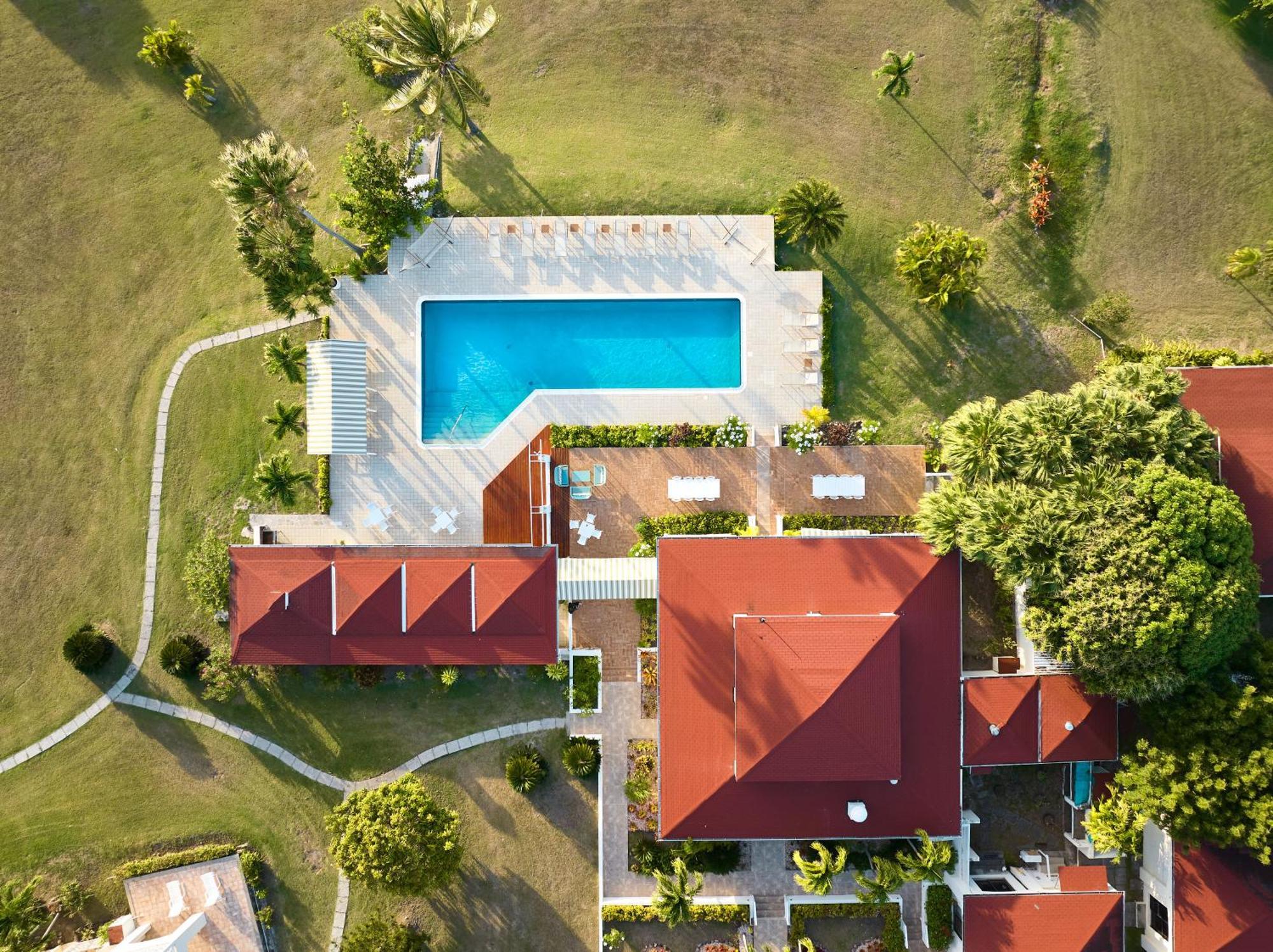 Mount Nevis Hotel Exterior photo