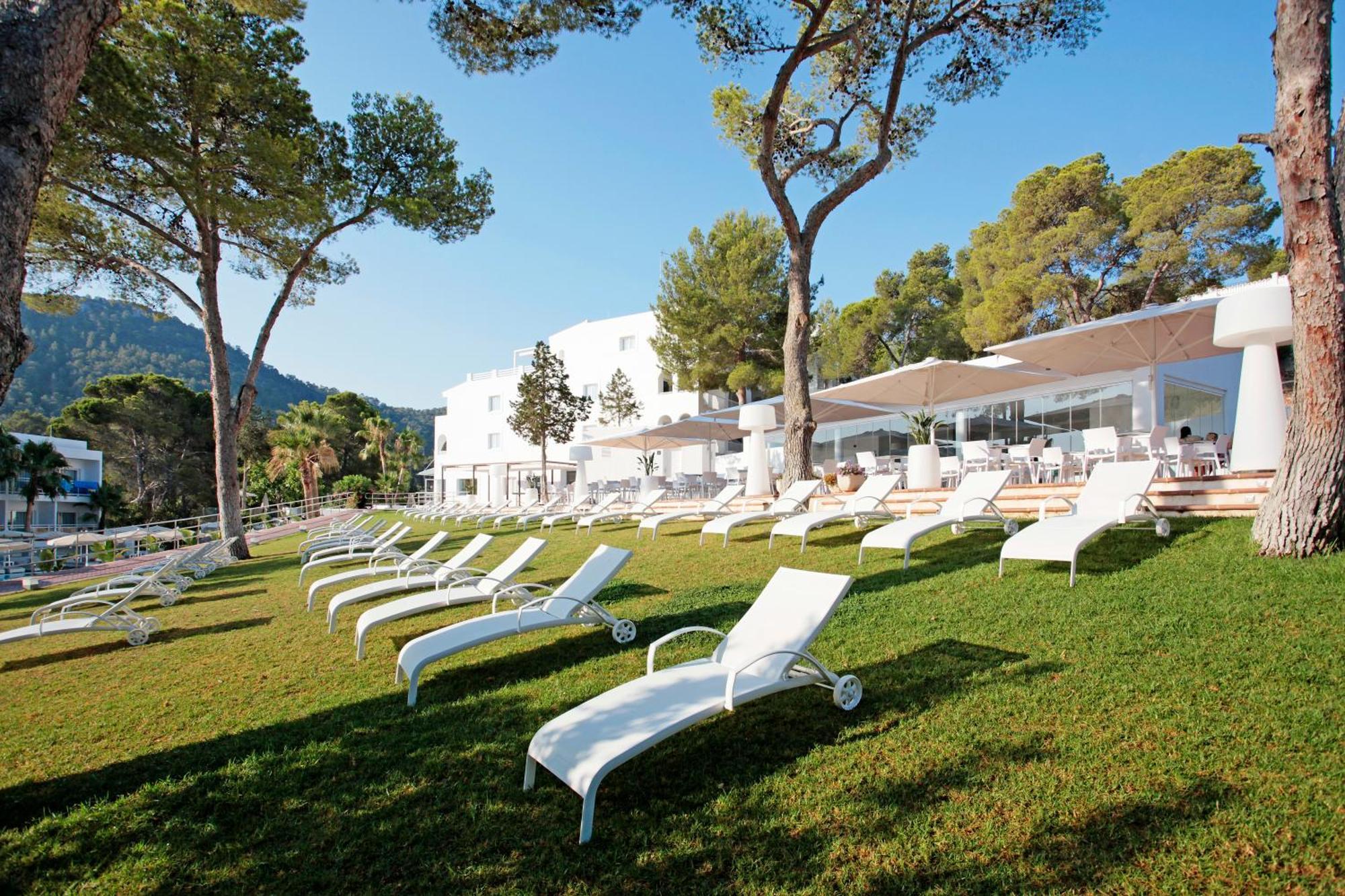 Grupotel Ibiza Beach Resort - Adults Only Portinatx Exterior photo