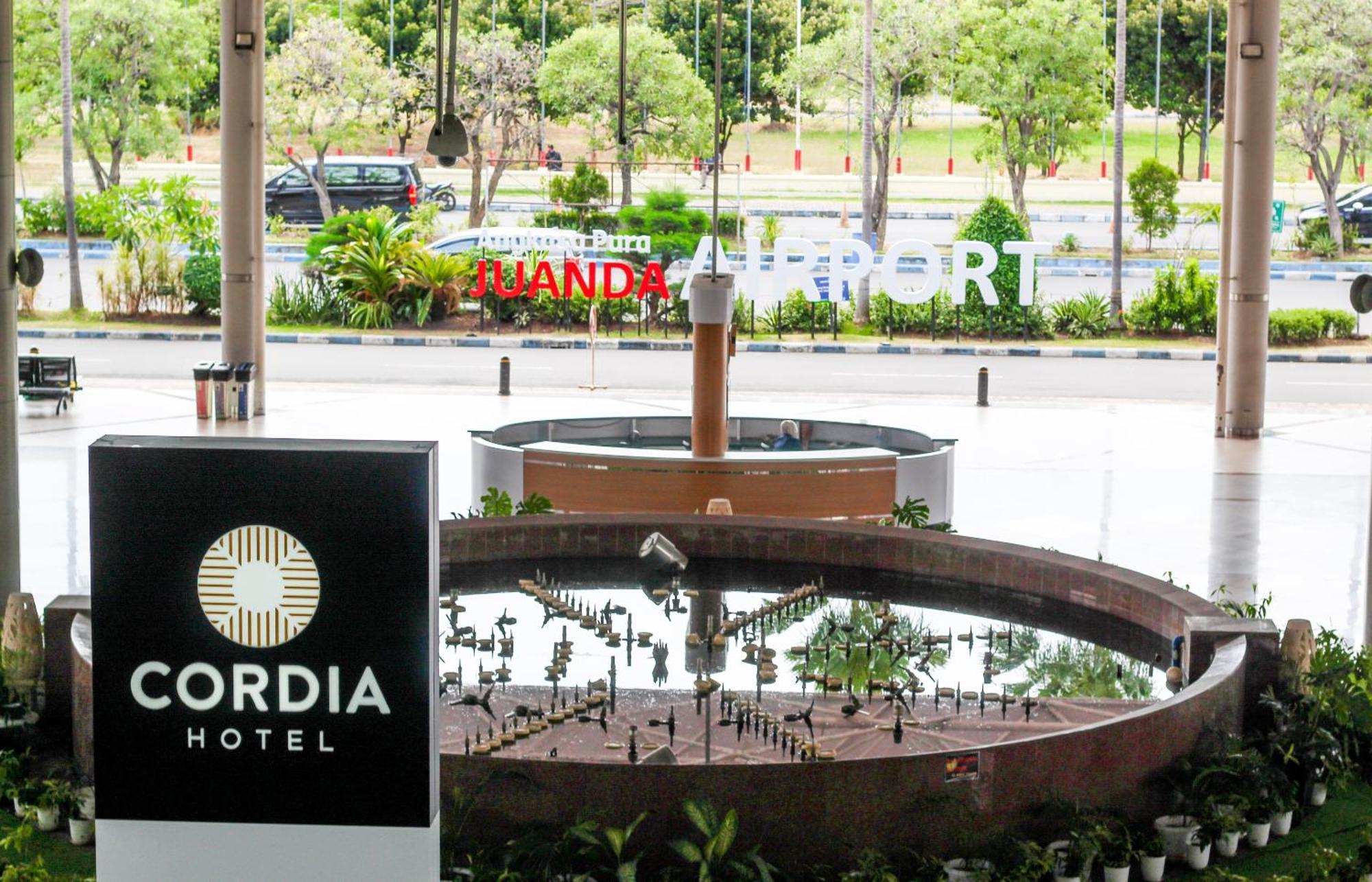 Cordia Hotel Surabaya Airport - Hotel Dalam Bandara - Formerly Ibis Budget Surabaya Airport Sidoarjo Exterior photo