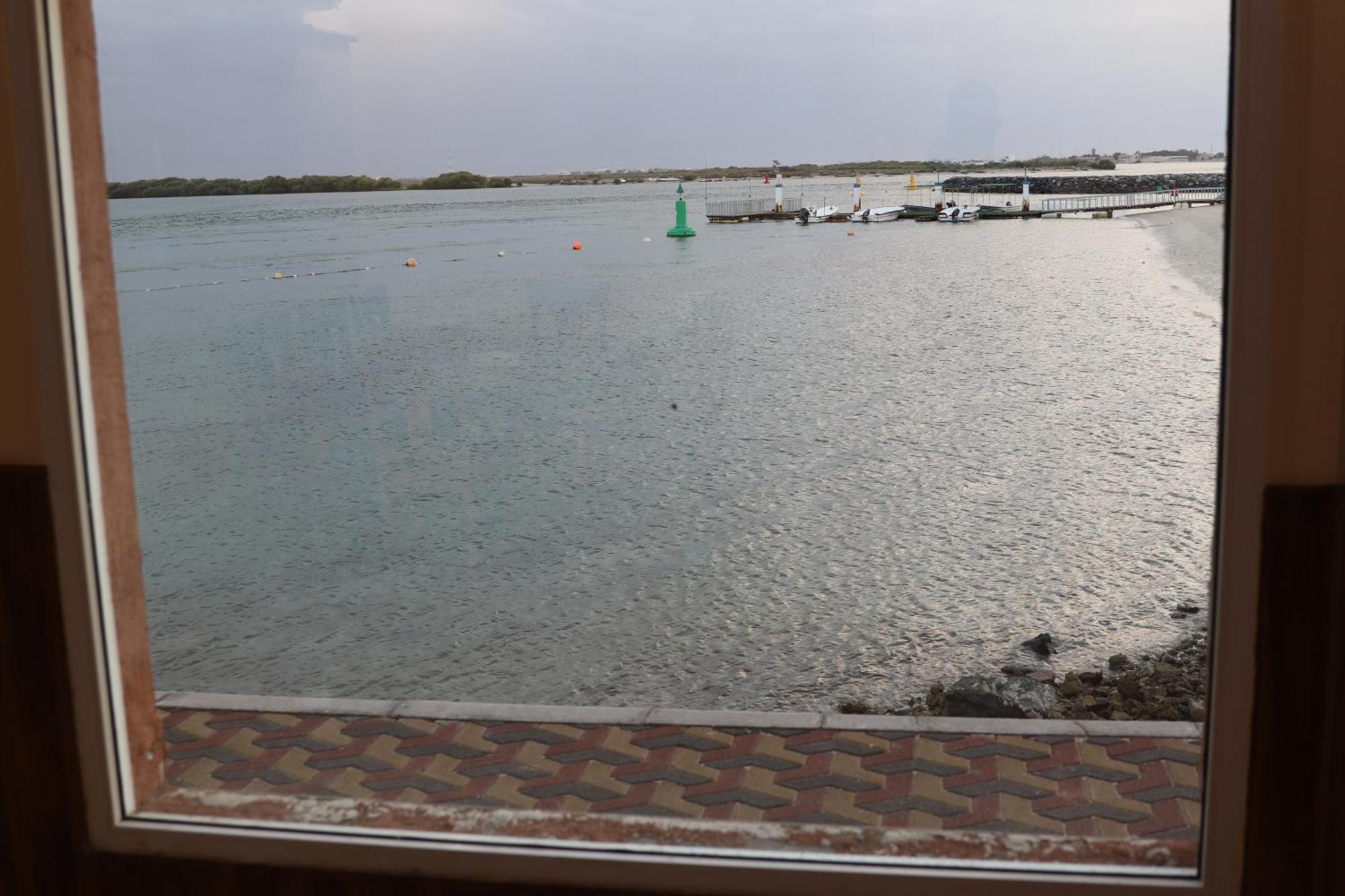 Flamingo Beach Hotel Umm al-Quwain Exterior photo