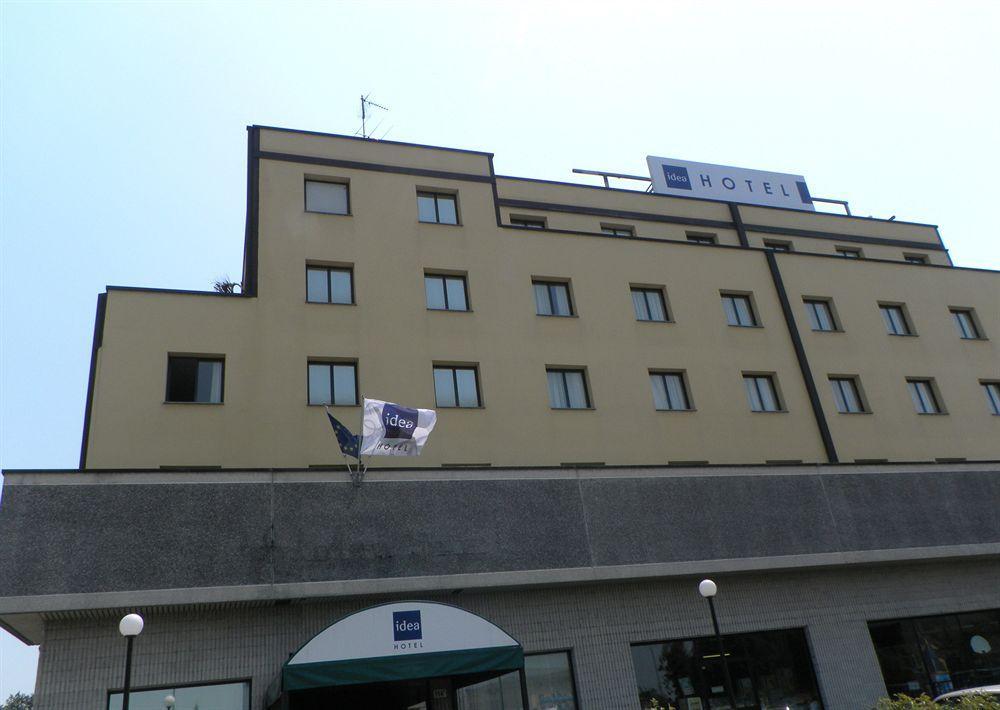 Idea Hotel Piacenza Exterior photo