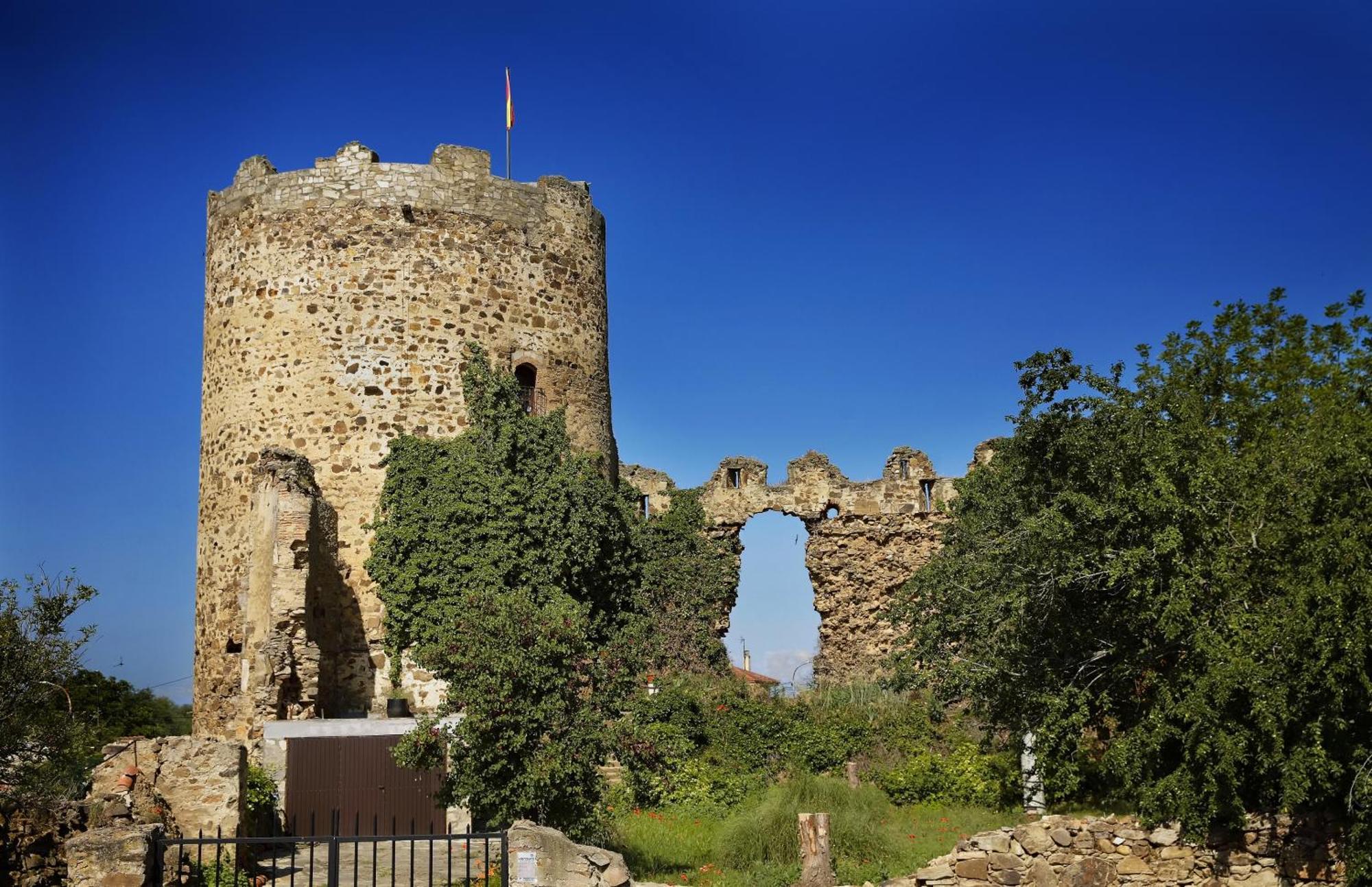 Senorio De Los Bazan Palacios De La Valduerna Exterior photo