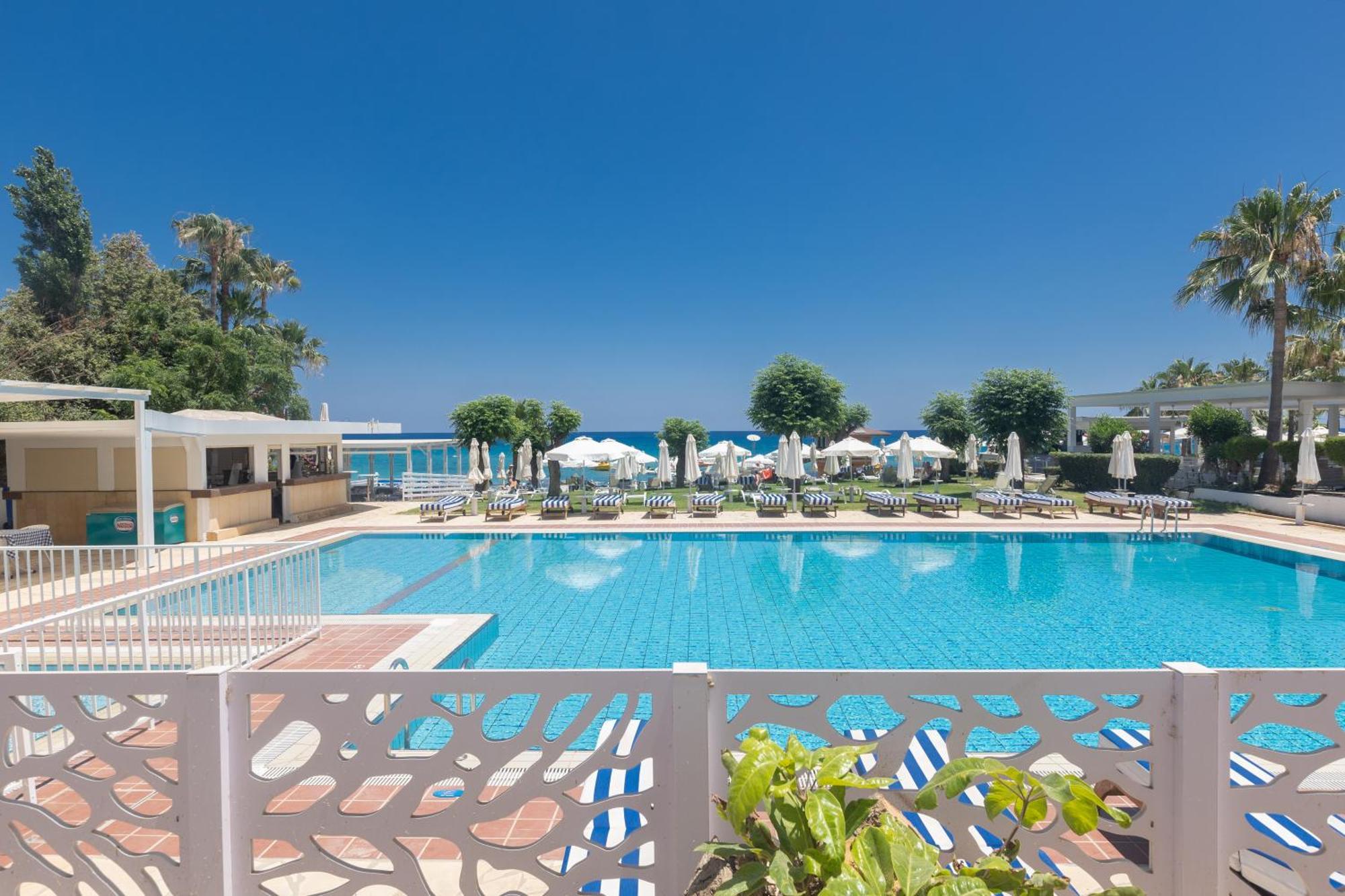 Iliada Beach Hotel Protaras Exterior photo