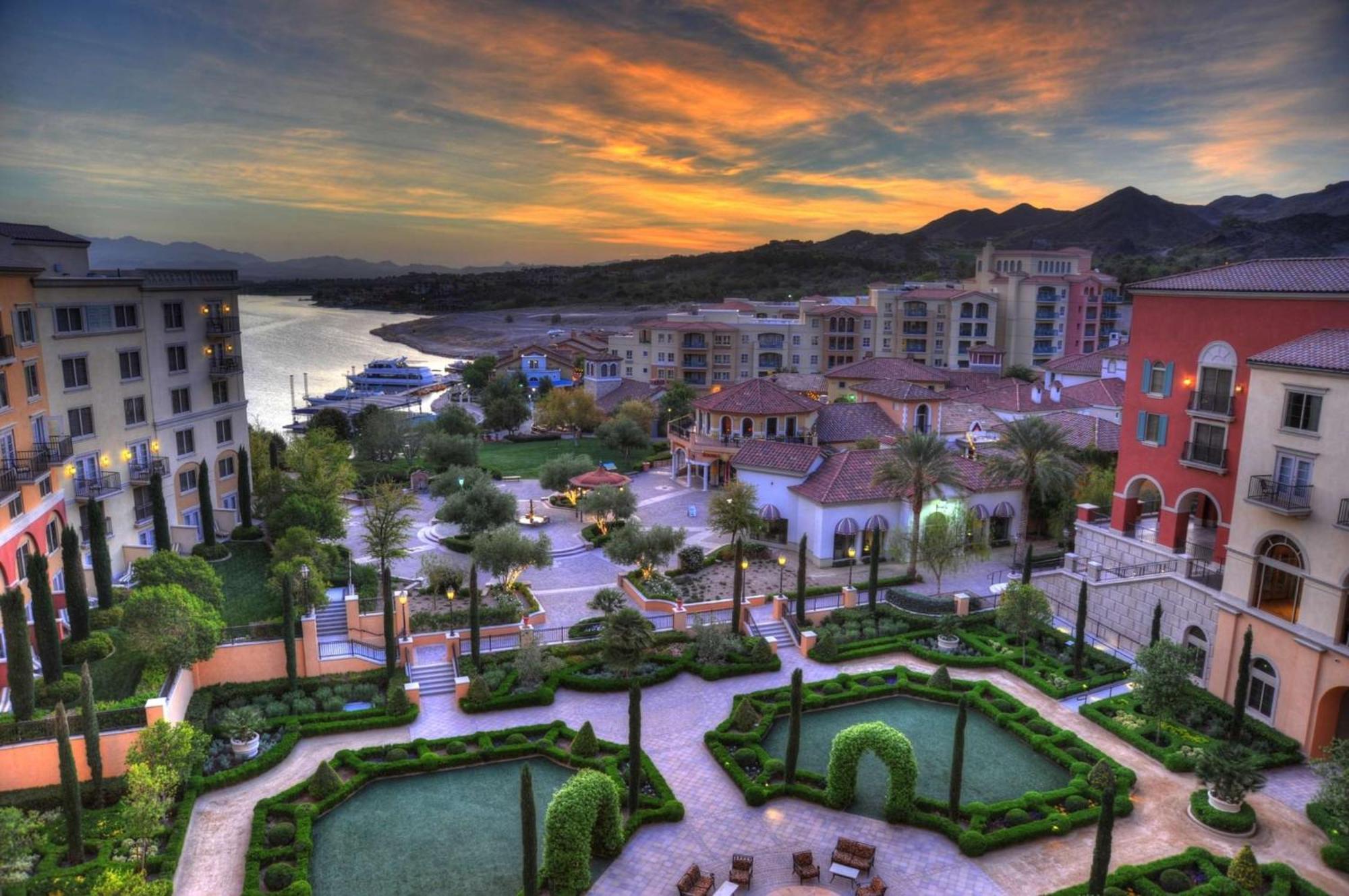 Hilton Lake Las Vegas Resort & Spa Exterior photo