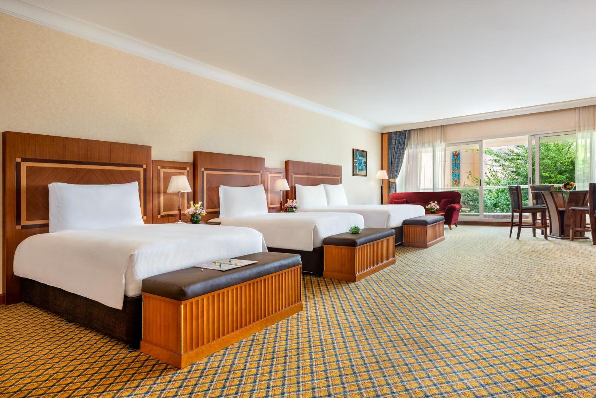 Al Raha Beach Hotel Abu Dhabi Room photo