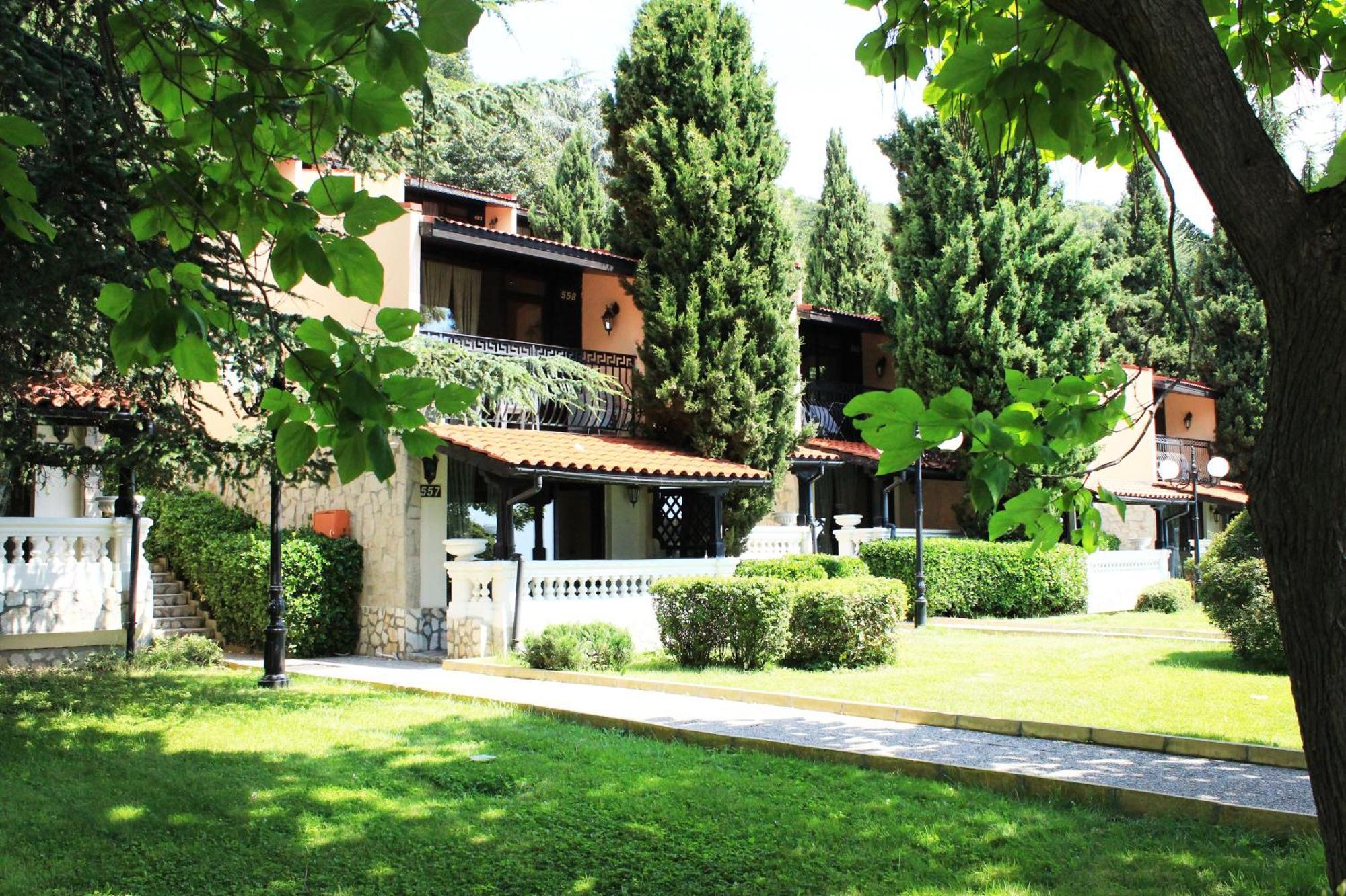 Villas Elenite Exterior photo