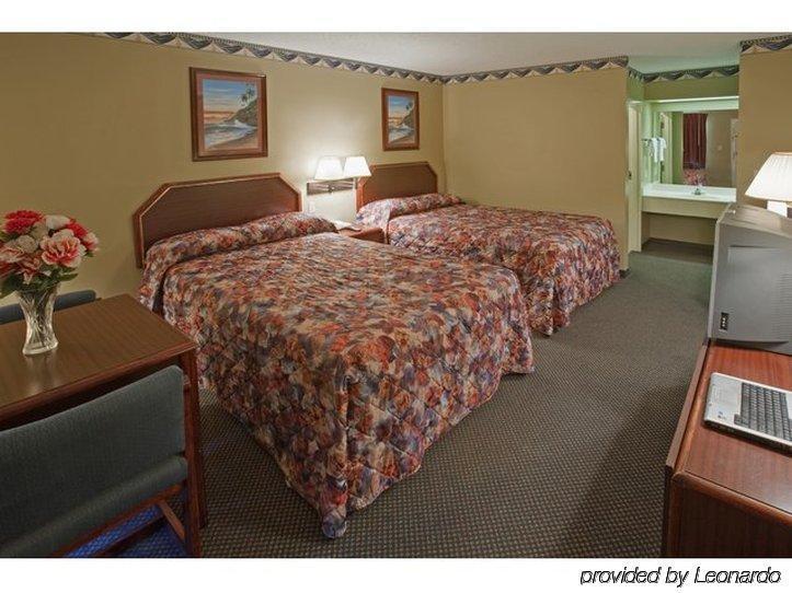 Americas Best Value Inn And Suites Slidell Room photo