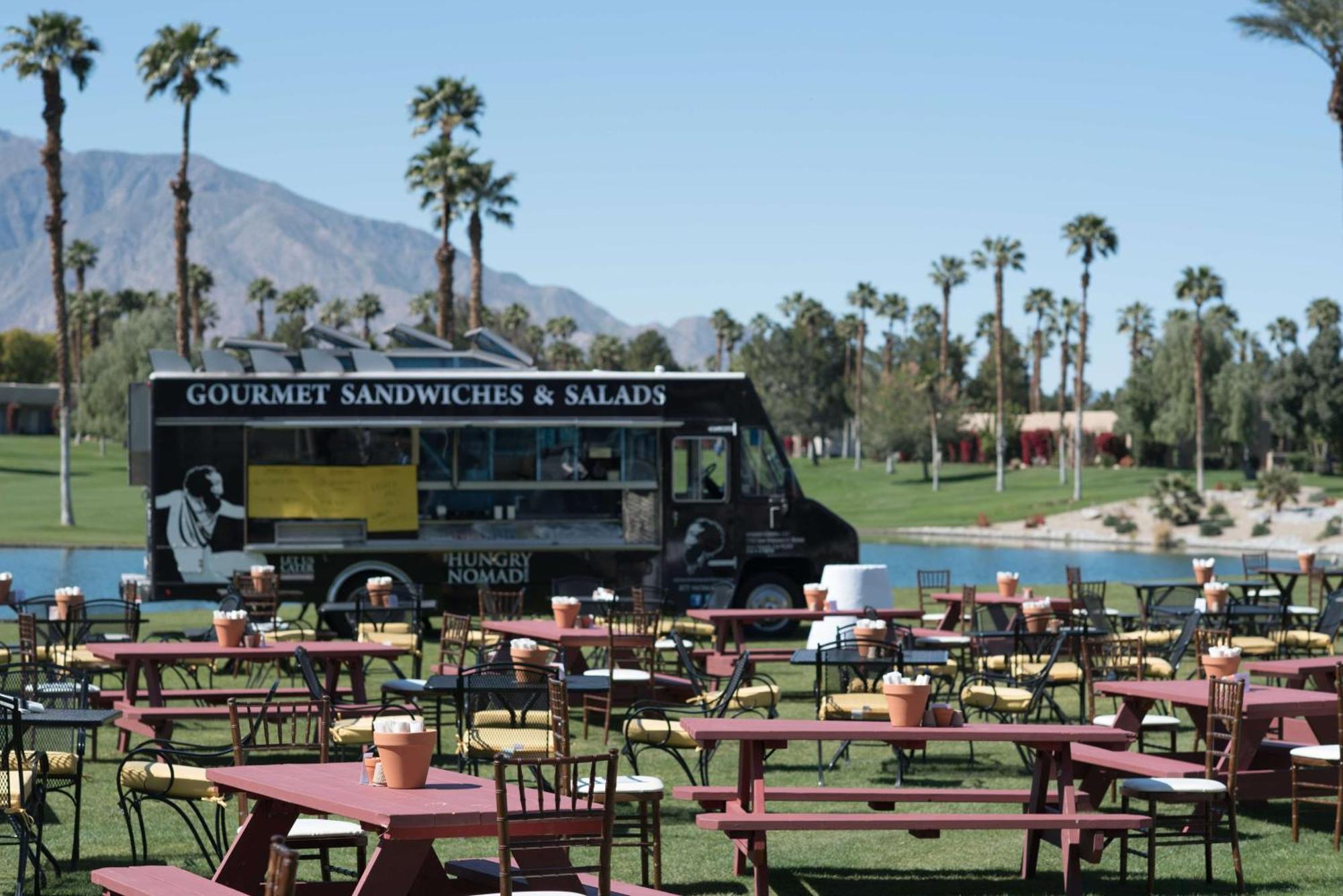 Doubletree By Hilton Golf Resort Palm Springs Cathedral City Exterior photo