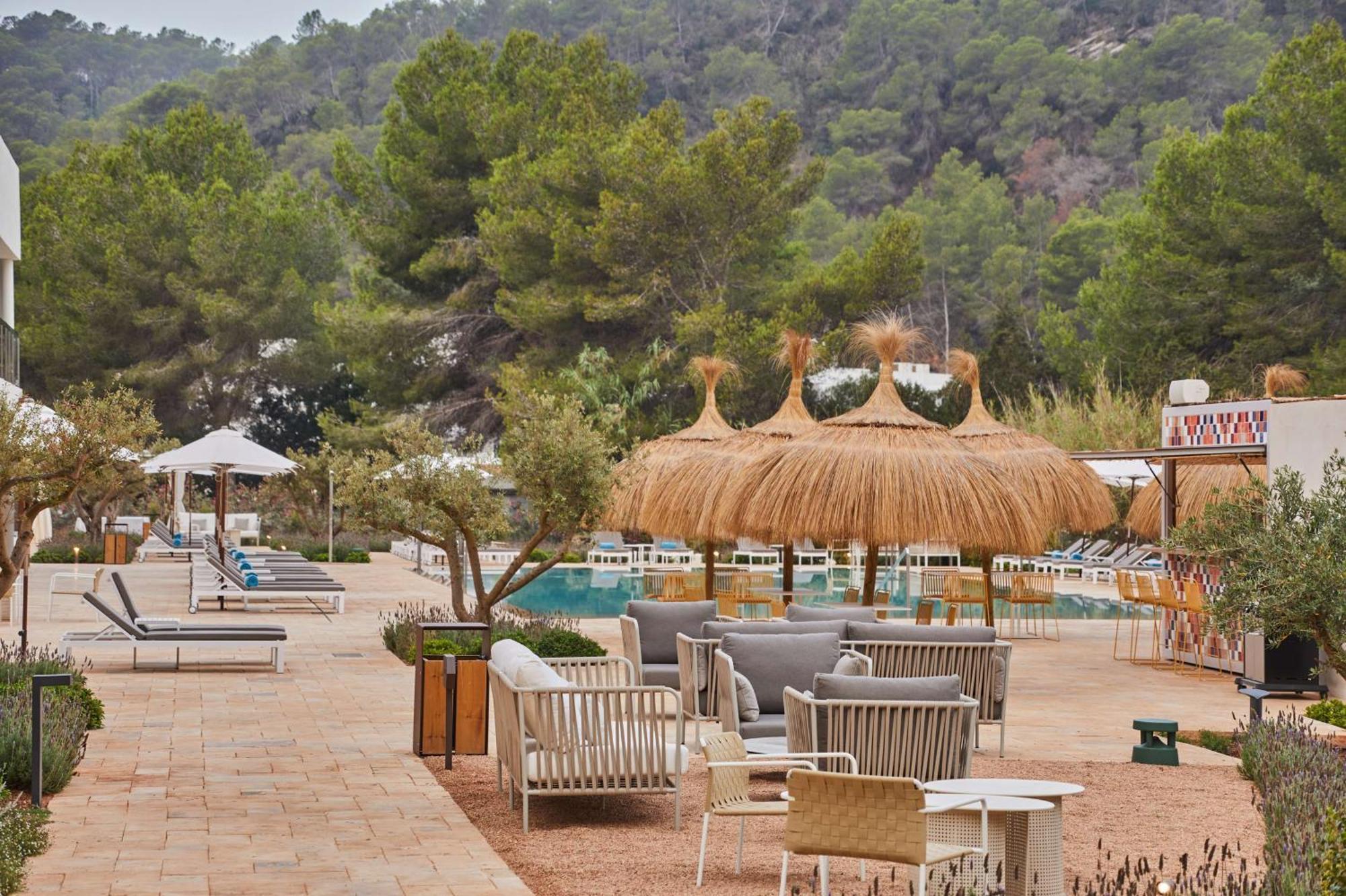 Cala San Miguel Hotel Ibiza, Curio Collection By Hilton (Adults Only) Port de Sant Miguel Exterior photo