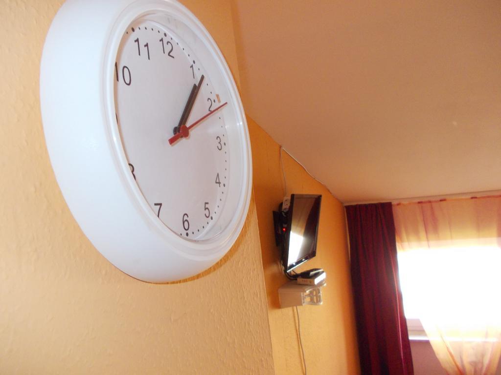 Hotel Im Bahnhof Passau Room photo